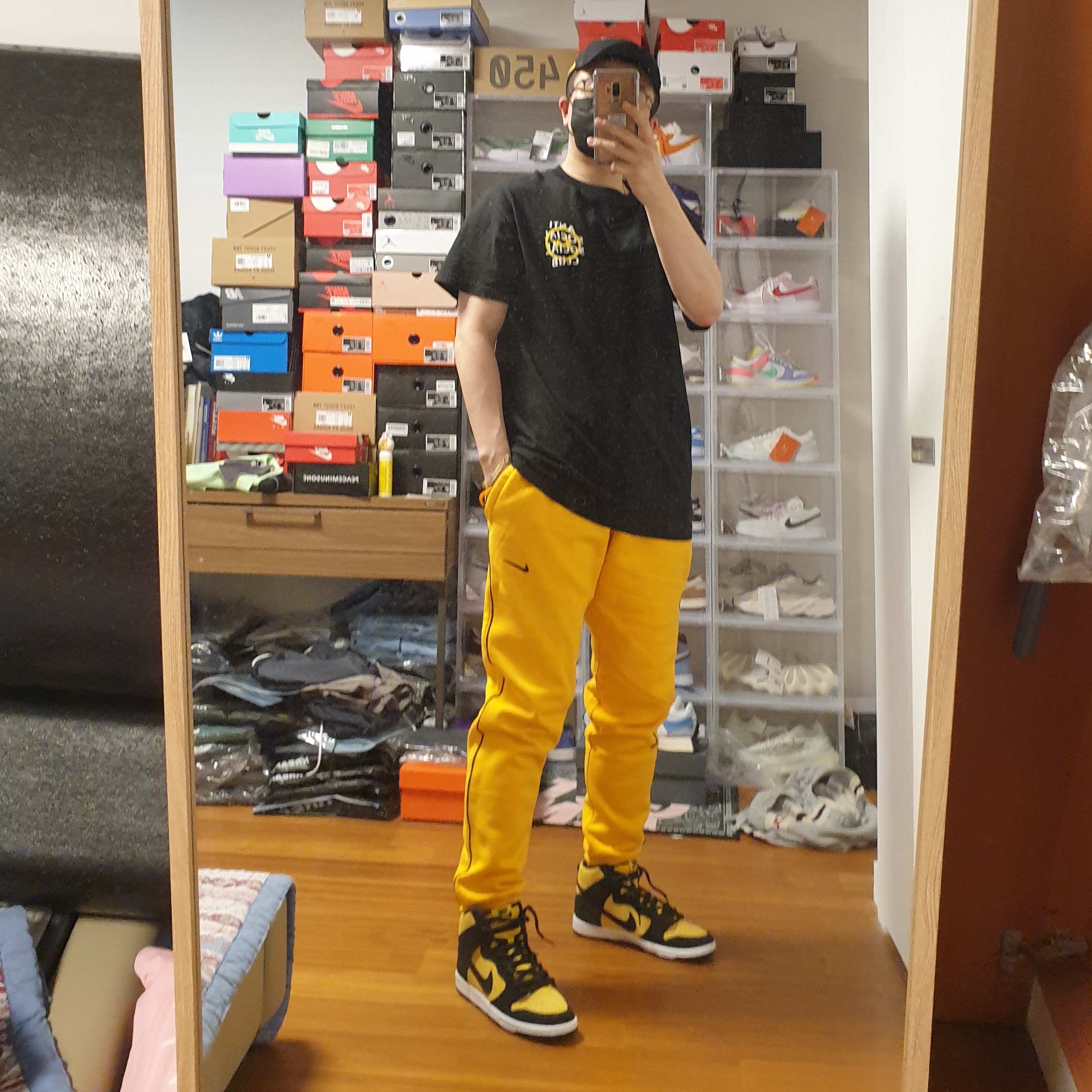 Nike SB Dunk High Pro Maize and Black, Nike x Drake Nocta Essential Cap Black 착용 스타일 - 1