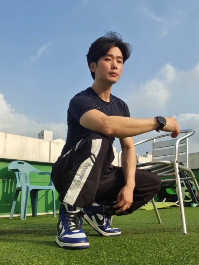 Nike x Ambush Dunk High Deep Royal Blue 착용 스타일 - 2