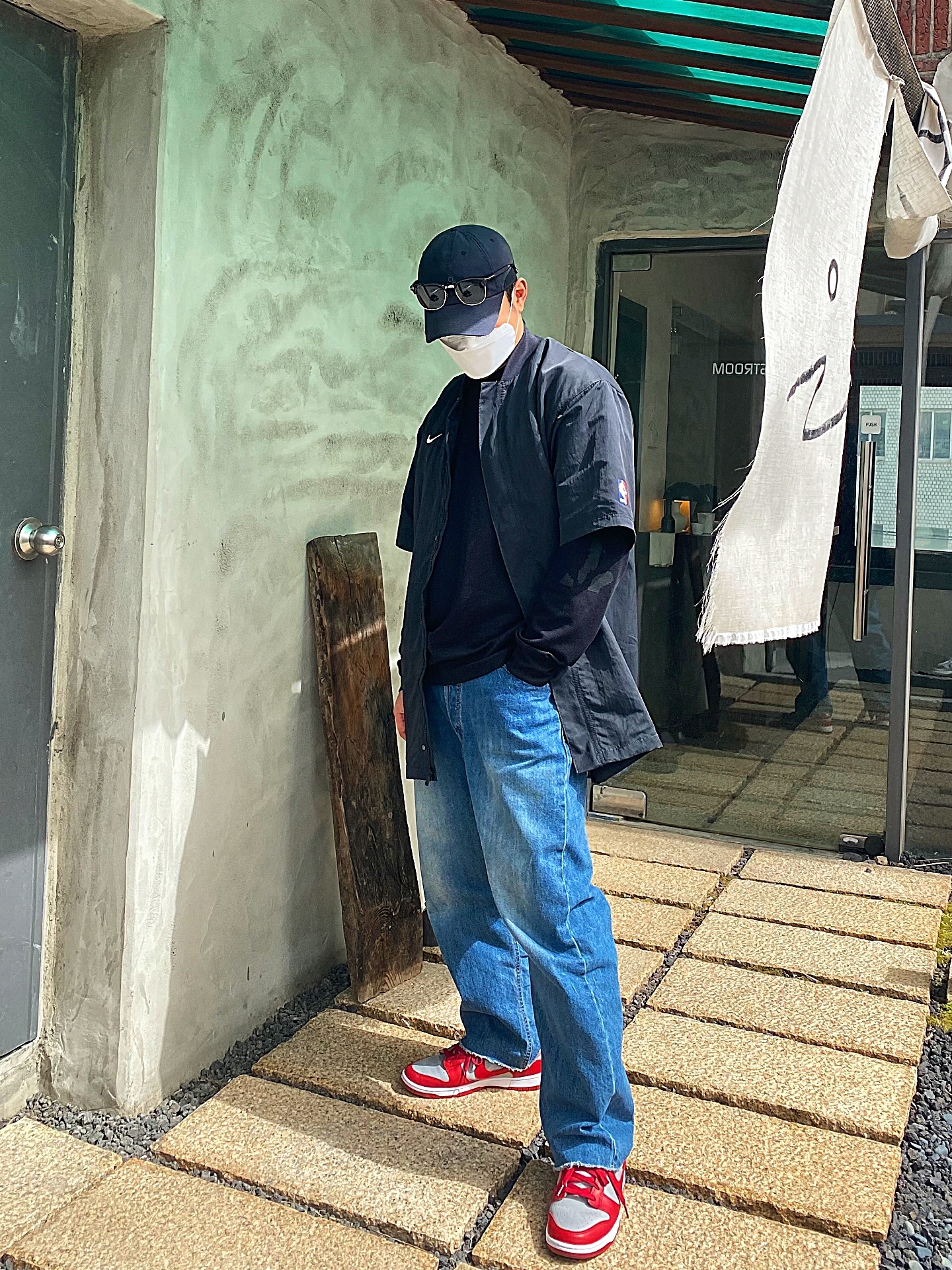 Nike x Fear of God Warm Up Top Off Noir, Nike Dunk Low Retro Medium Grey 착용 스타일