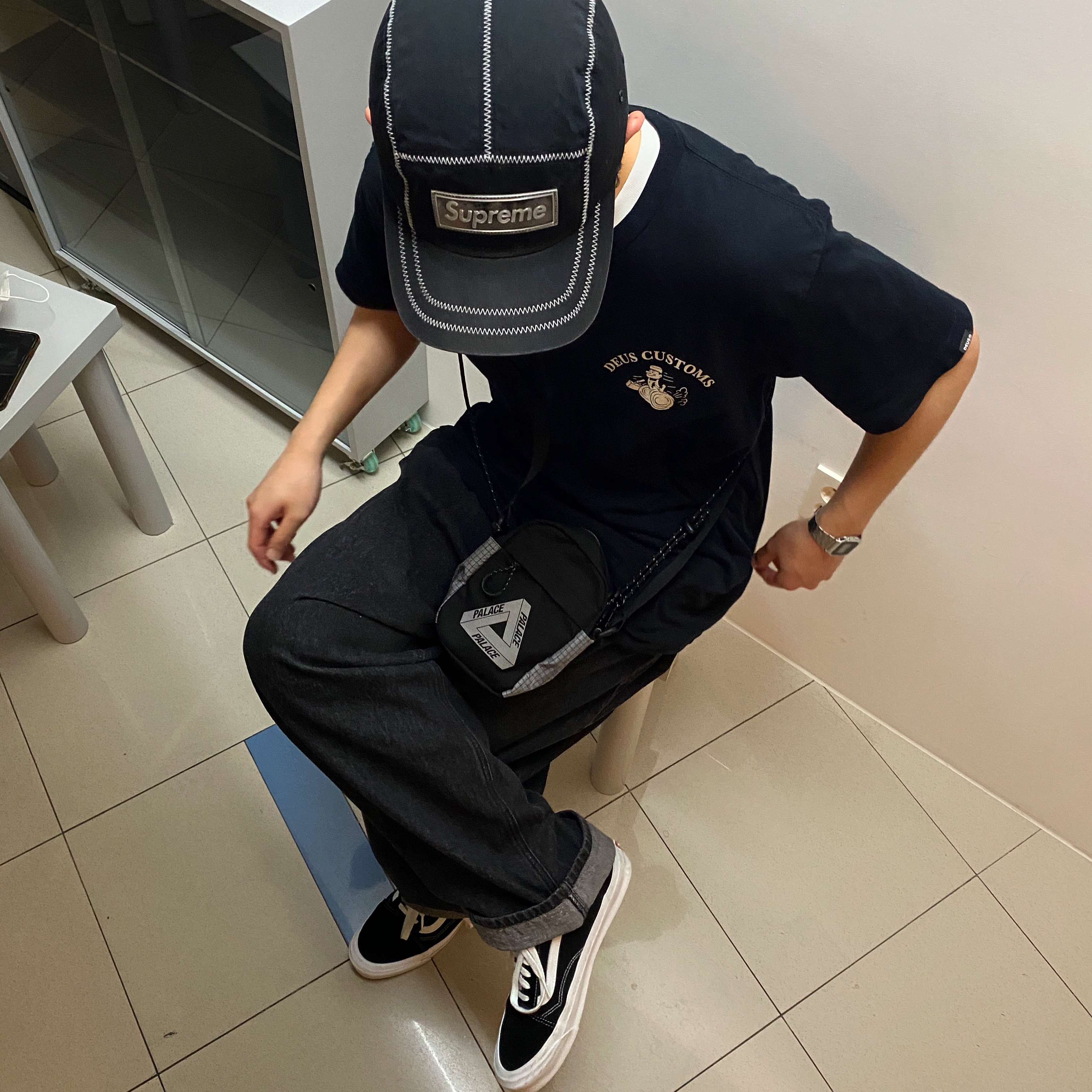 Vans Vault OG Old Skool LX Black, Palace Ballistic Shot Bag Black - 20FW 착용 스타일