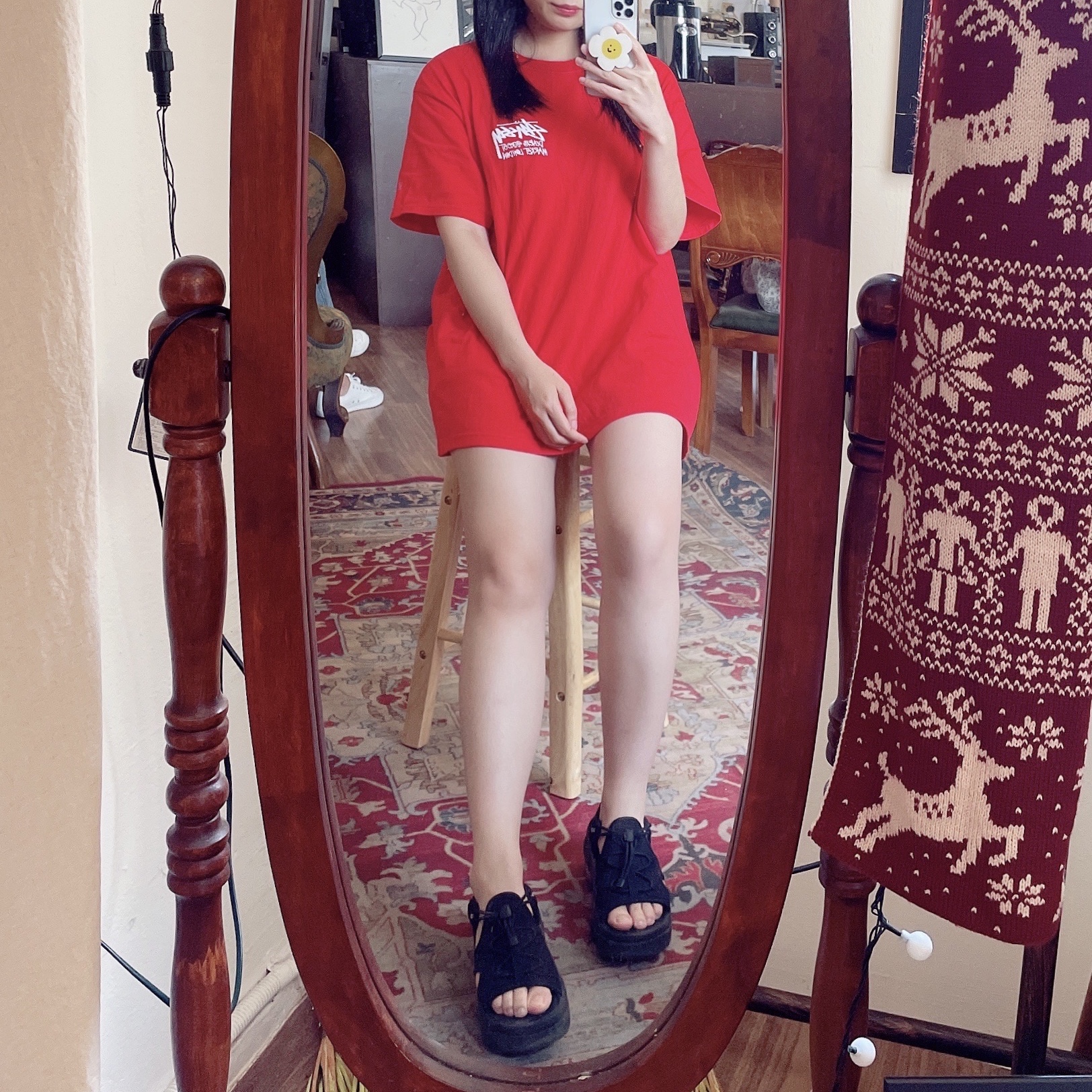 Stussy Stock DSM London T-Shirt Red, (W) Nike Air Max Koko Sandal Black 착용 스타일
