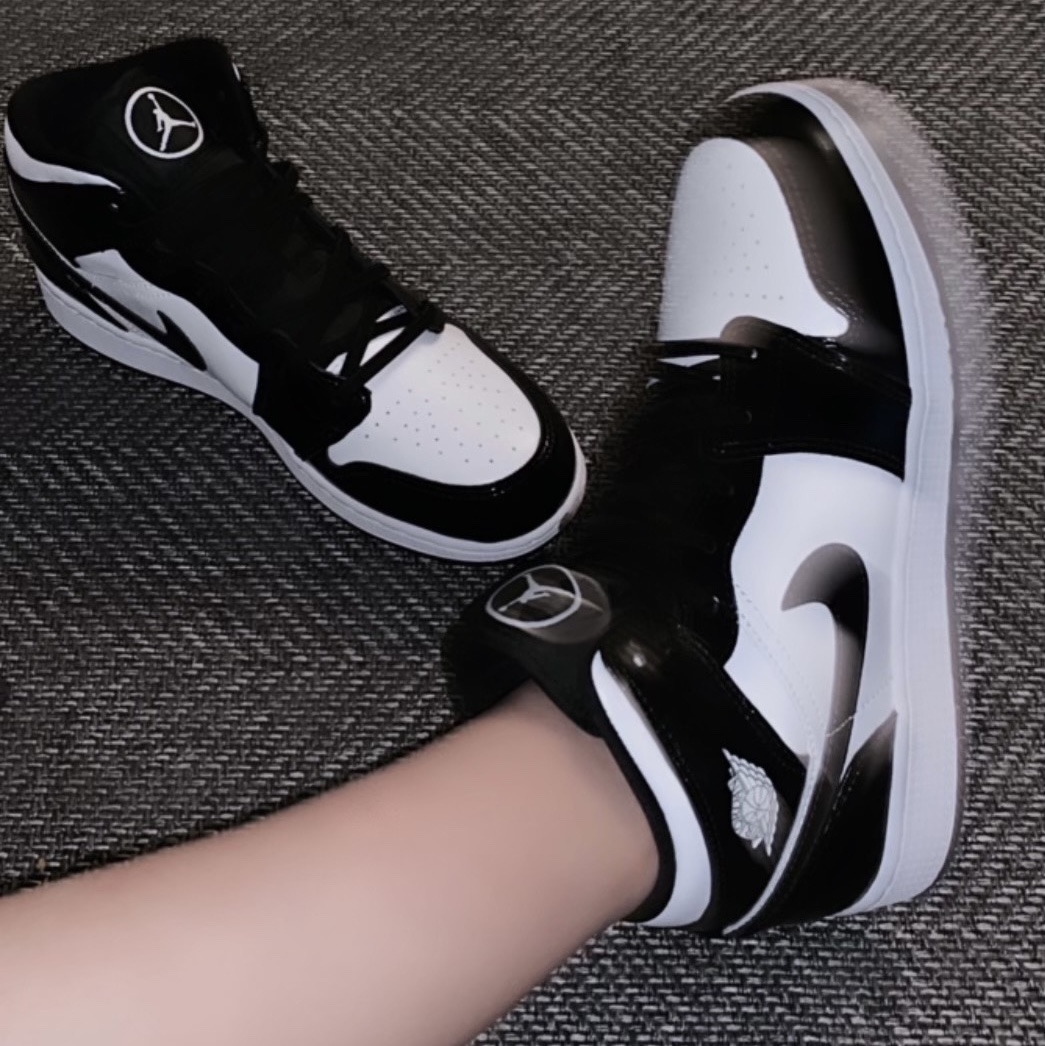 Jordan 1 Mid SE ASW Black, (GS) Jordan 1 Mid SE ASW Black 착용 스타일 - 1