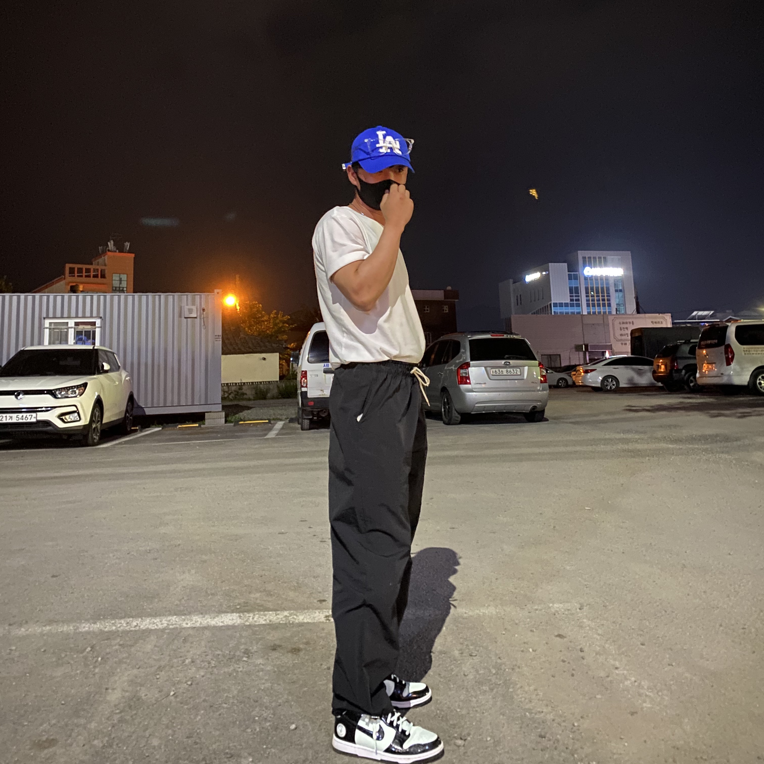 Nike Dunk High Barely Green 착용 스타일