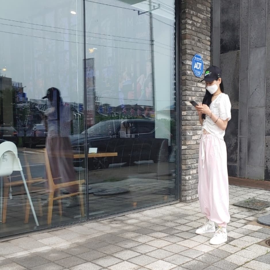 (W) Jordan 1 Zoom Air CMFT Sail 착용 스타일 - 1