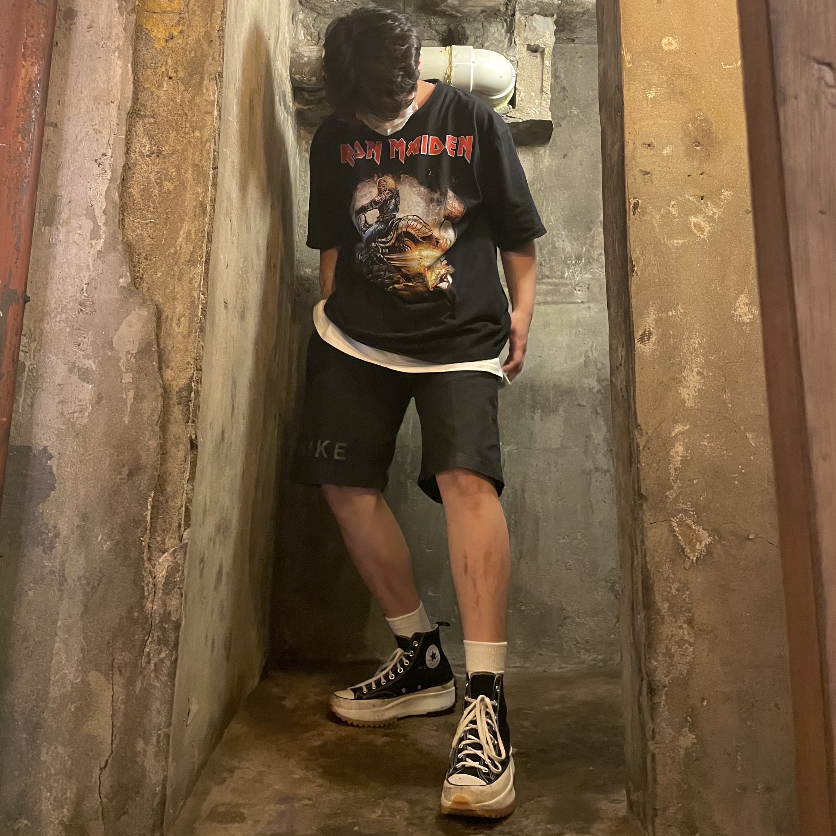 Converse x JW Anderson Run Star Hike Hi Black 착용 스타일 - 1