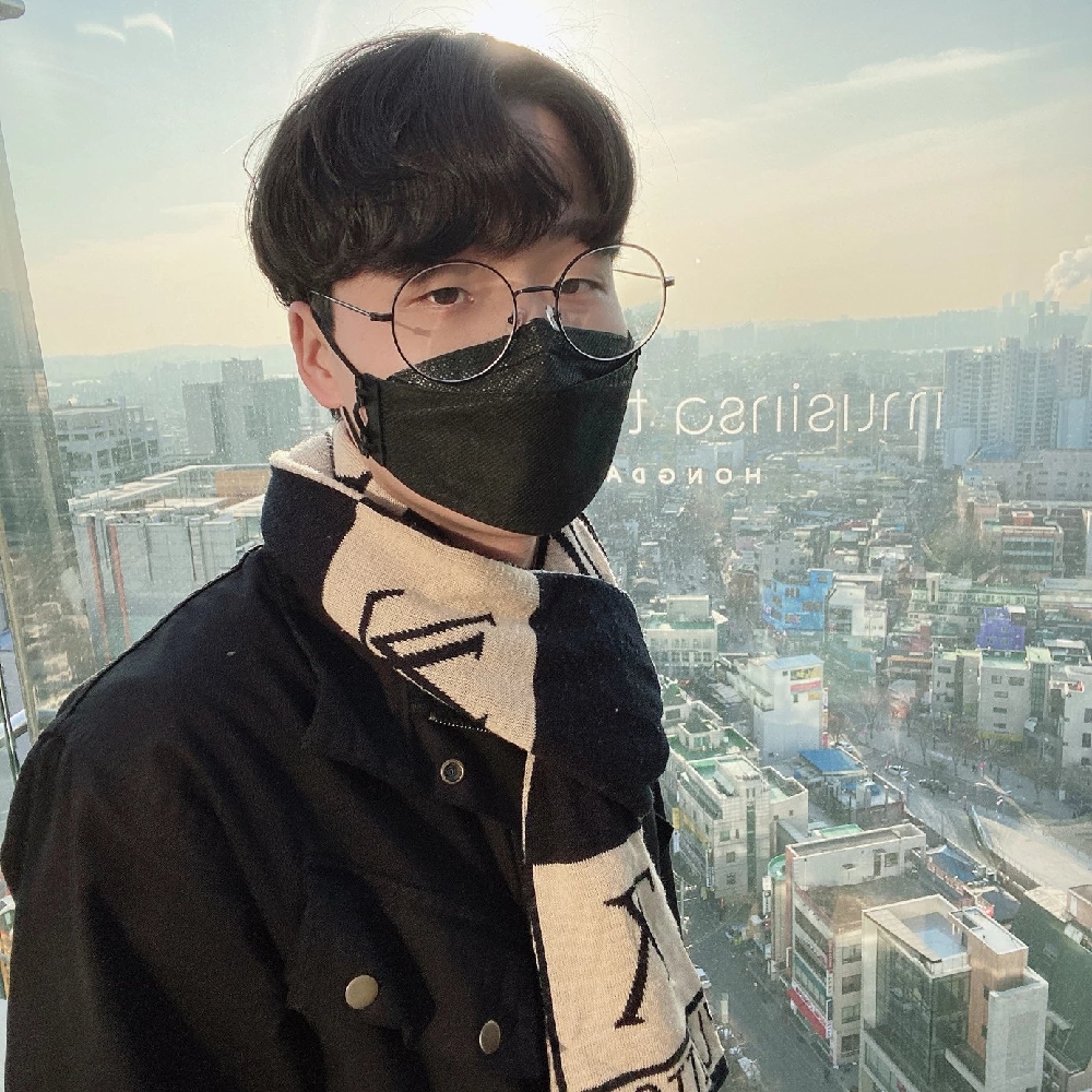 KREAM 프로필 이미지