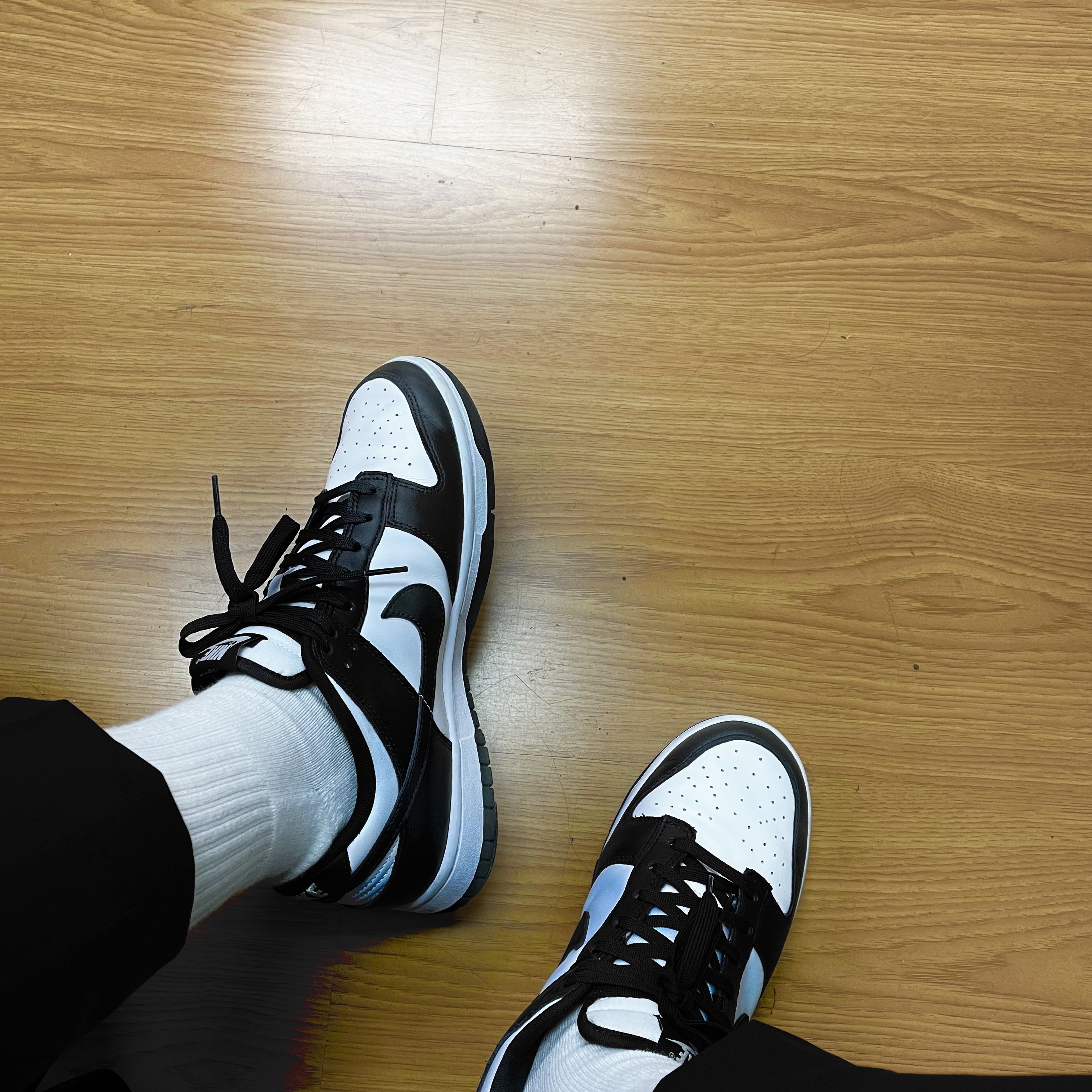 Nike Dunk Low Retro Black 착용 스타일