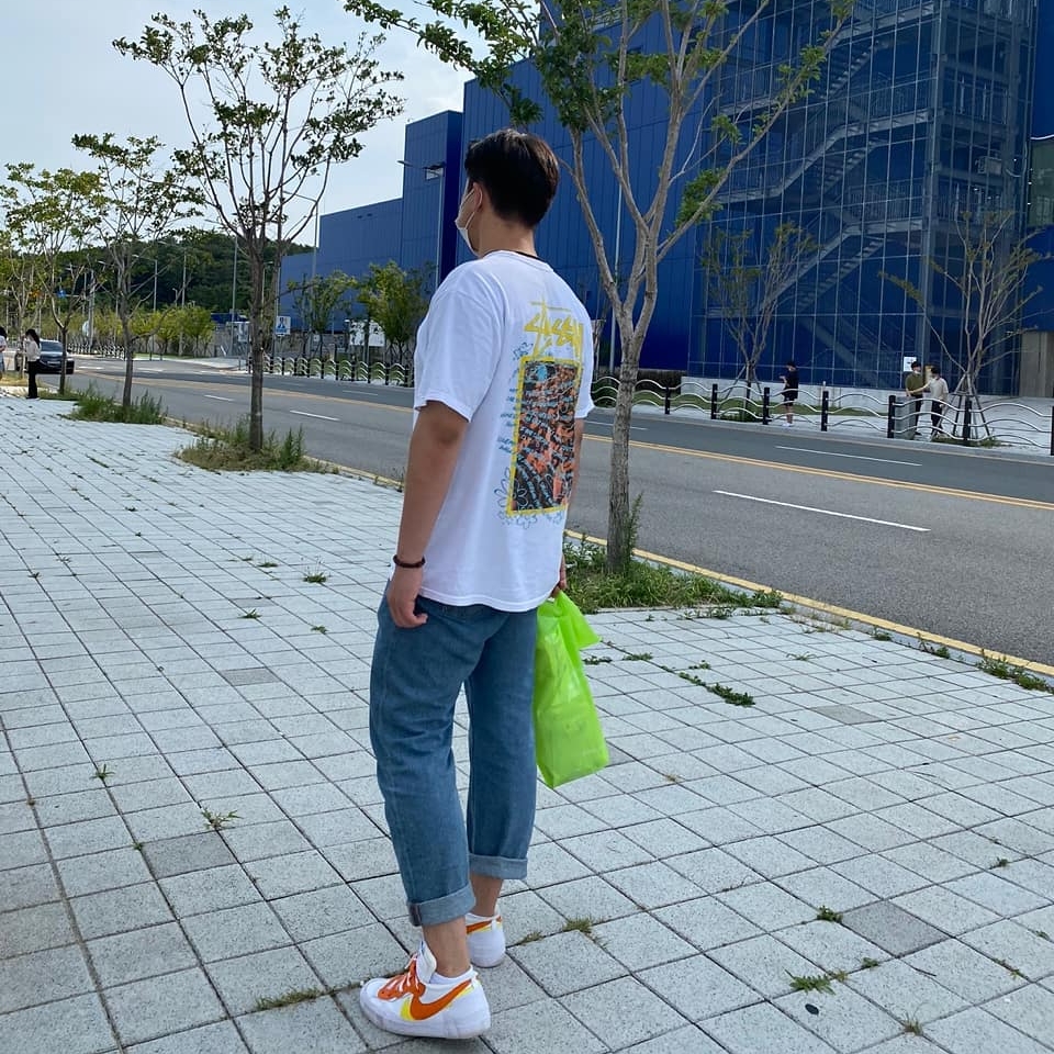 Nike x Sacai Blazer Low Magma Orange 착용 스타일