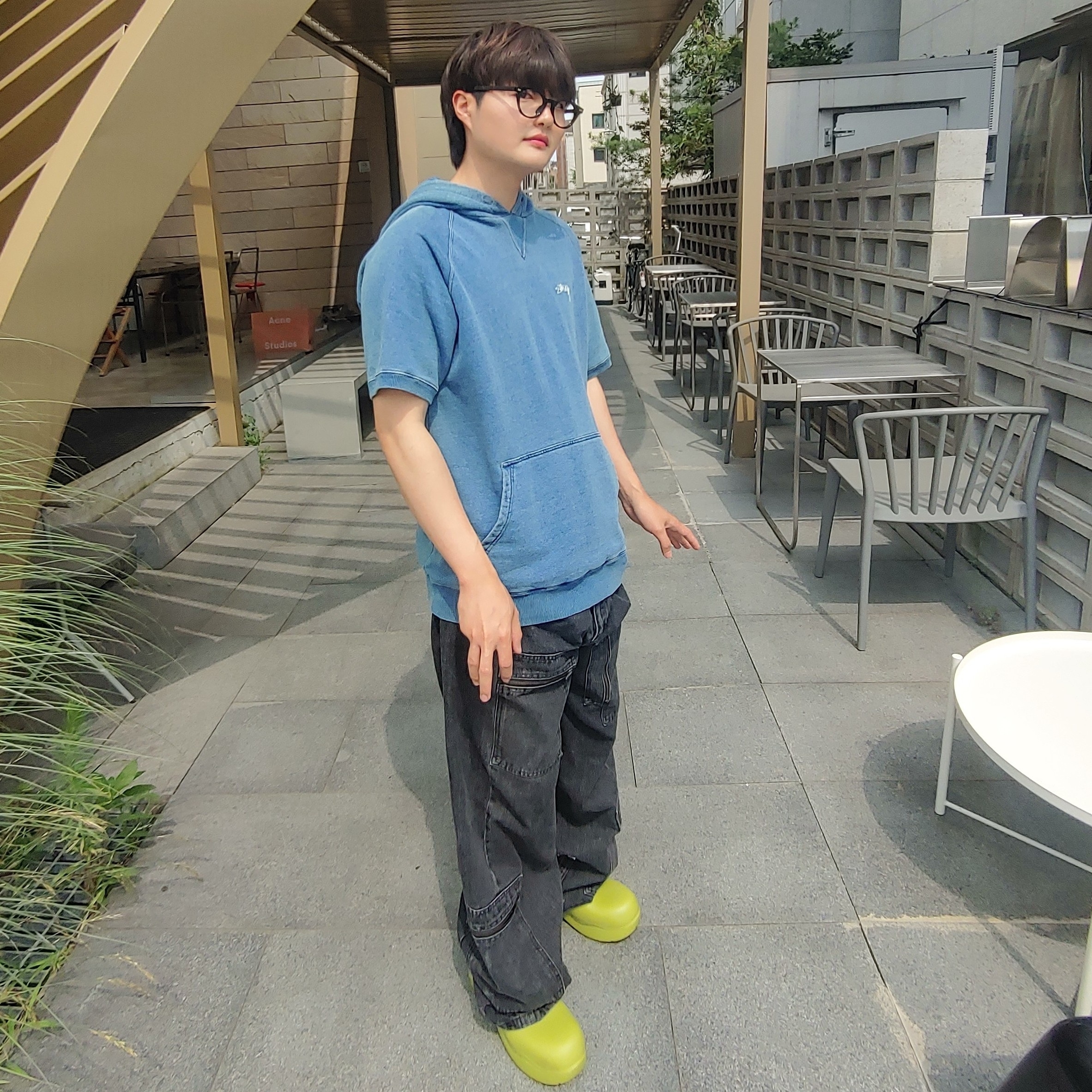 Bottega Veneta Puddle Ankle Boots Kiwi 착용 스타일
