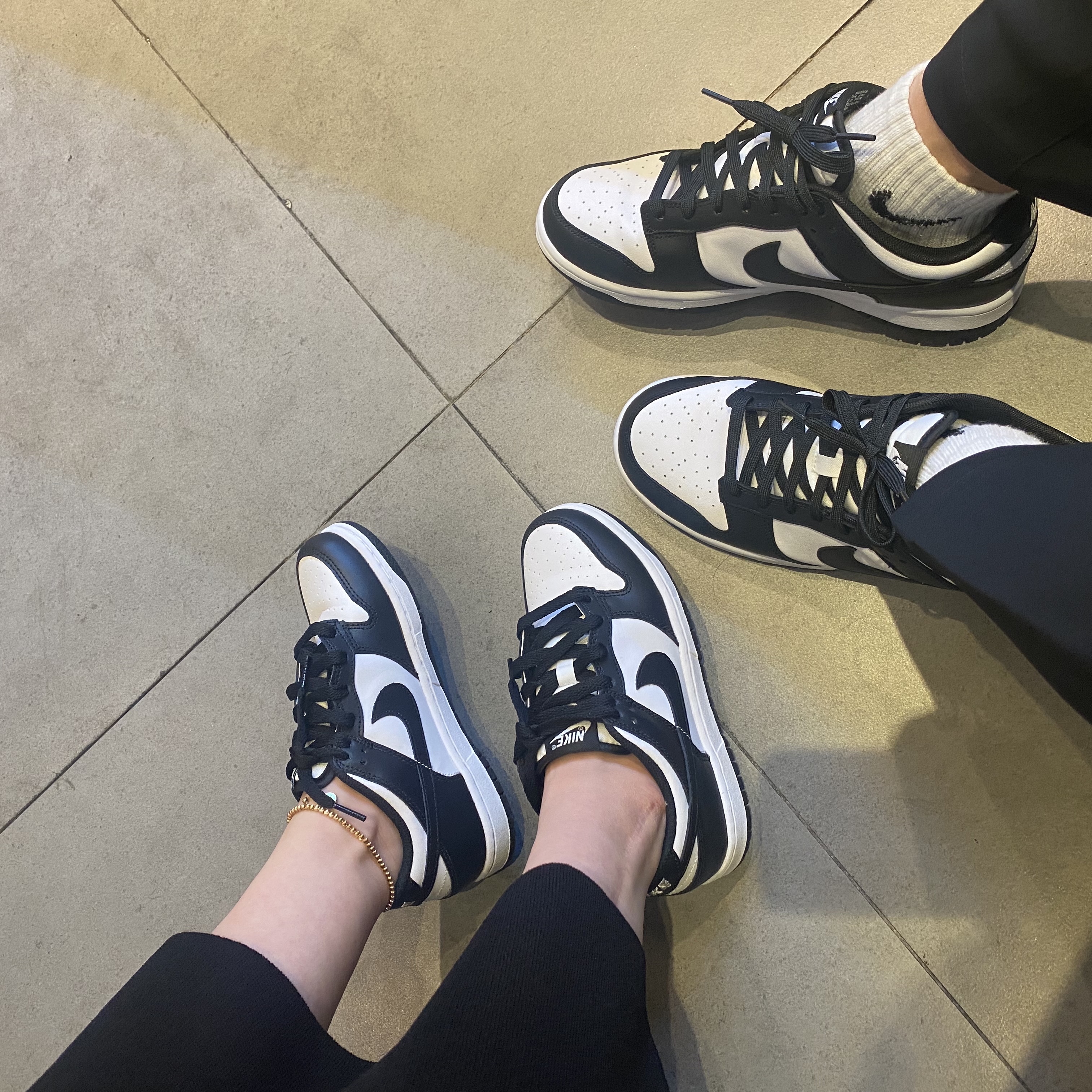 Nike Dunk Low Retro Black 착용 스타일