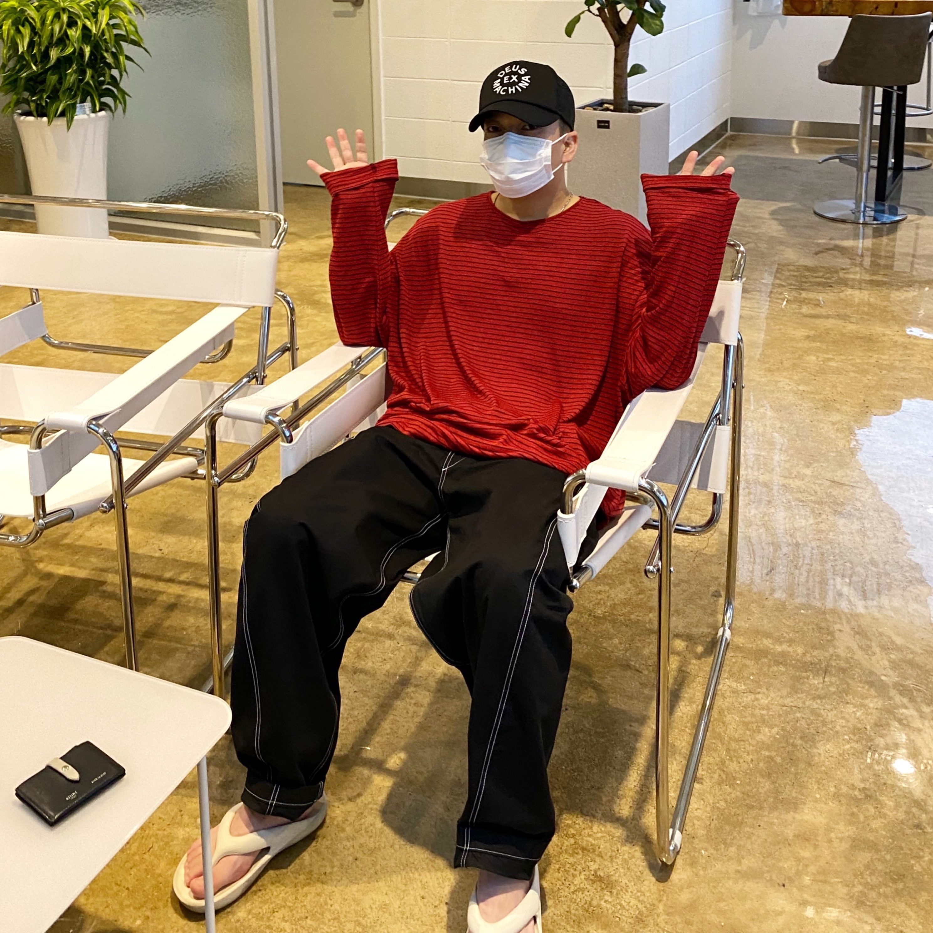 New Balance x Taw&Toe Flip Flop Ivory 착용 스타일