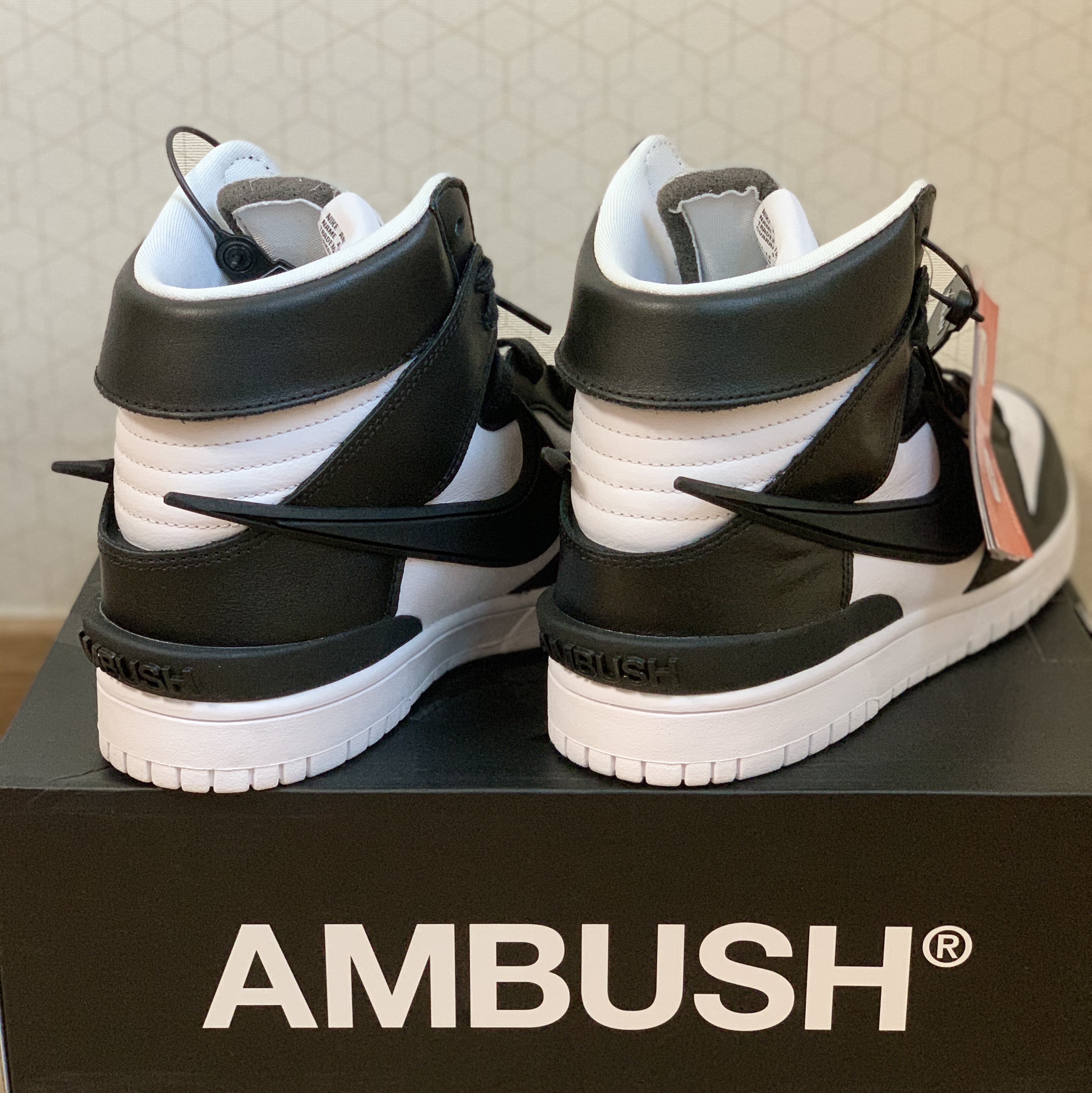 Nike x Ambush Dunk High Black 착용 스타일 - 4