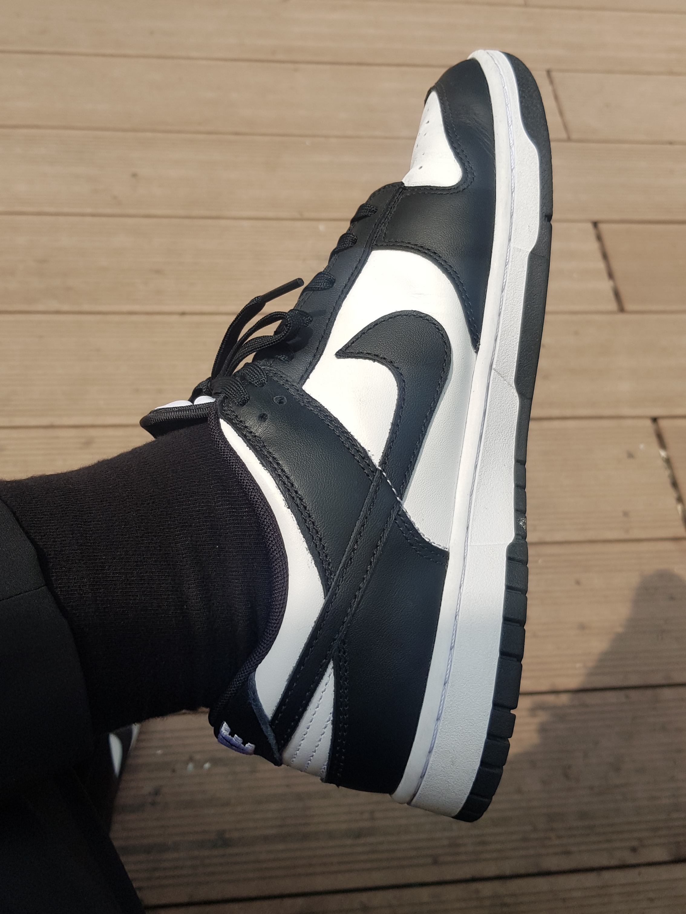 Nike Dunk Low Retro Black 착용 스타일