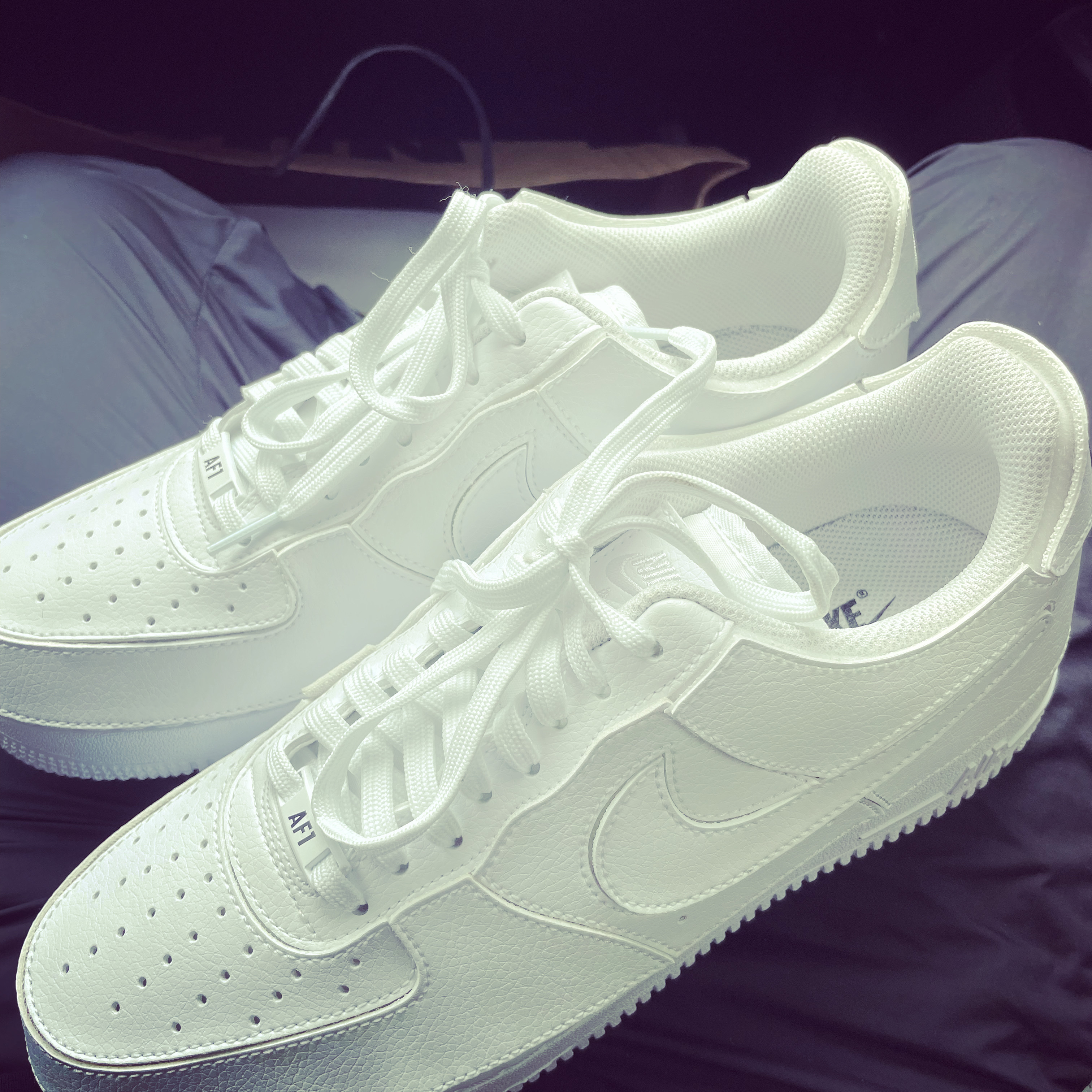 Nike Air Force 1/1 Triple White, Nike Air Force 1/1 Cosmic Clay 착용 스타일