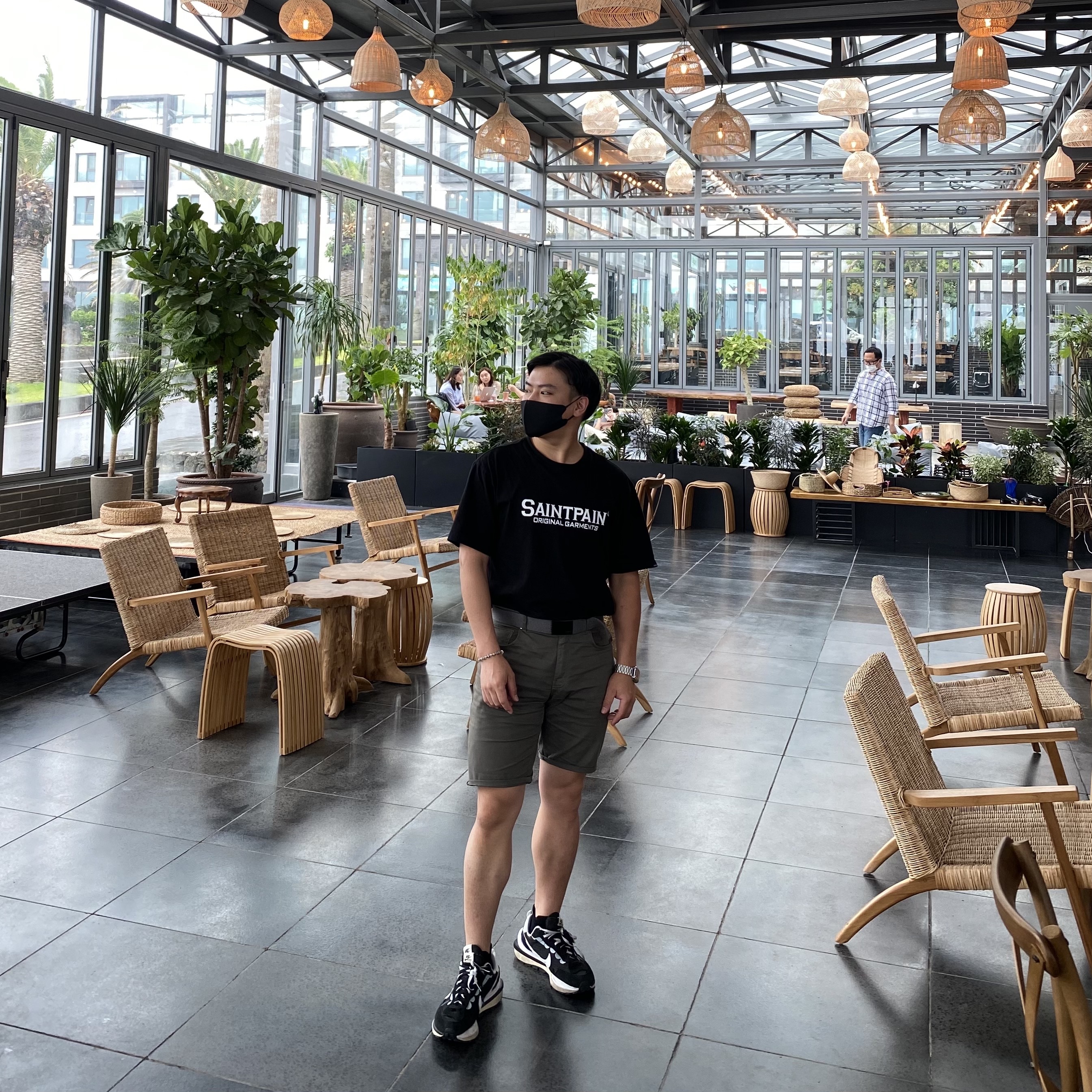 Nike x Sacai VaporWaffle Black White 착용 스타일