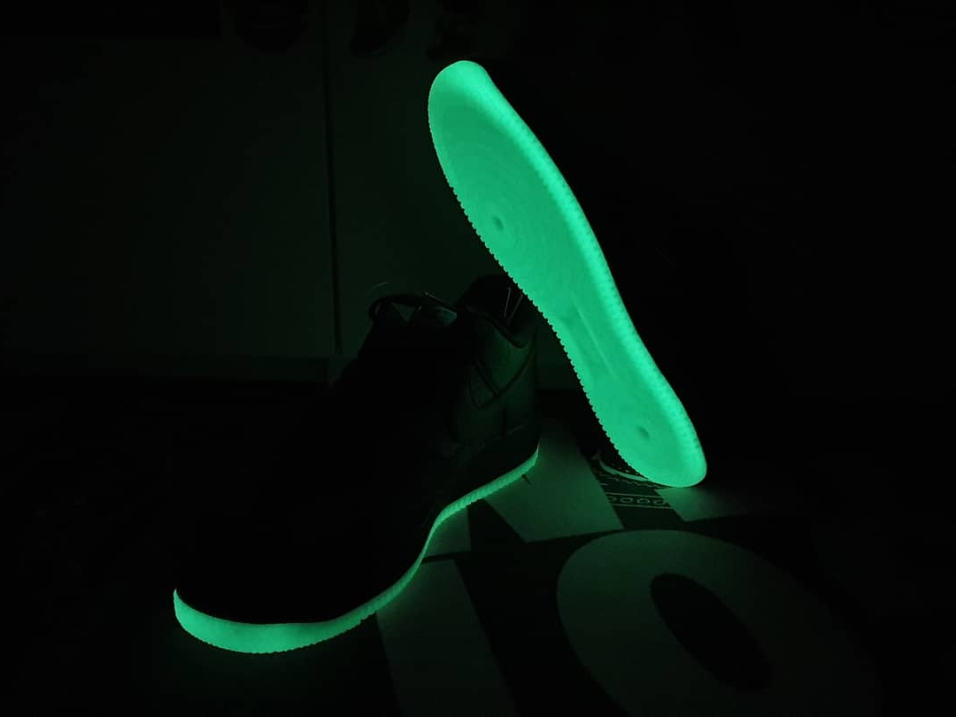 Nike x Space Jam: A New Legacy Air Force 1 '07 Computer Chip 착용 스타일 - 2