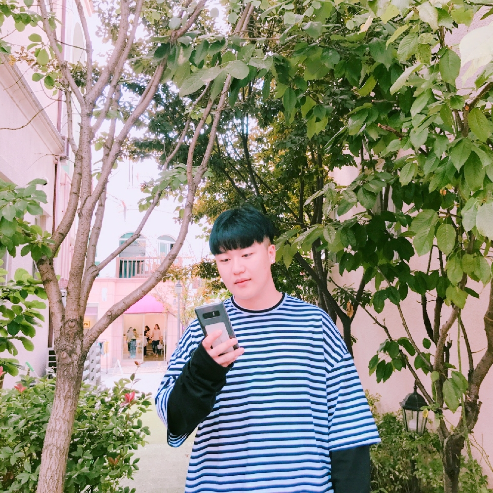 KREAM 프로필 이미지