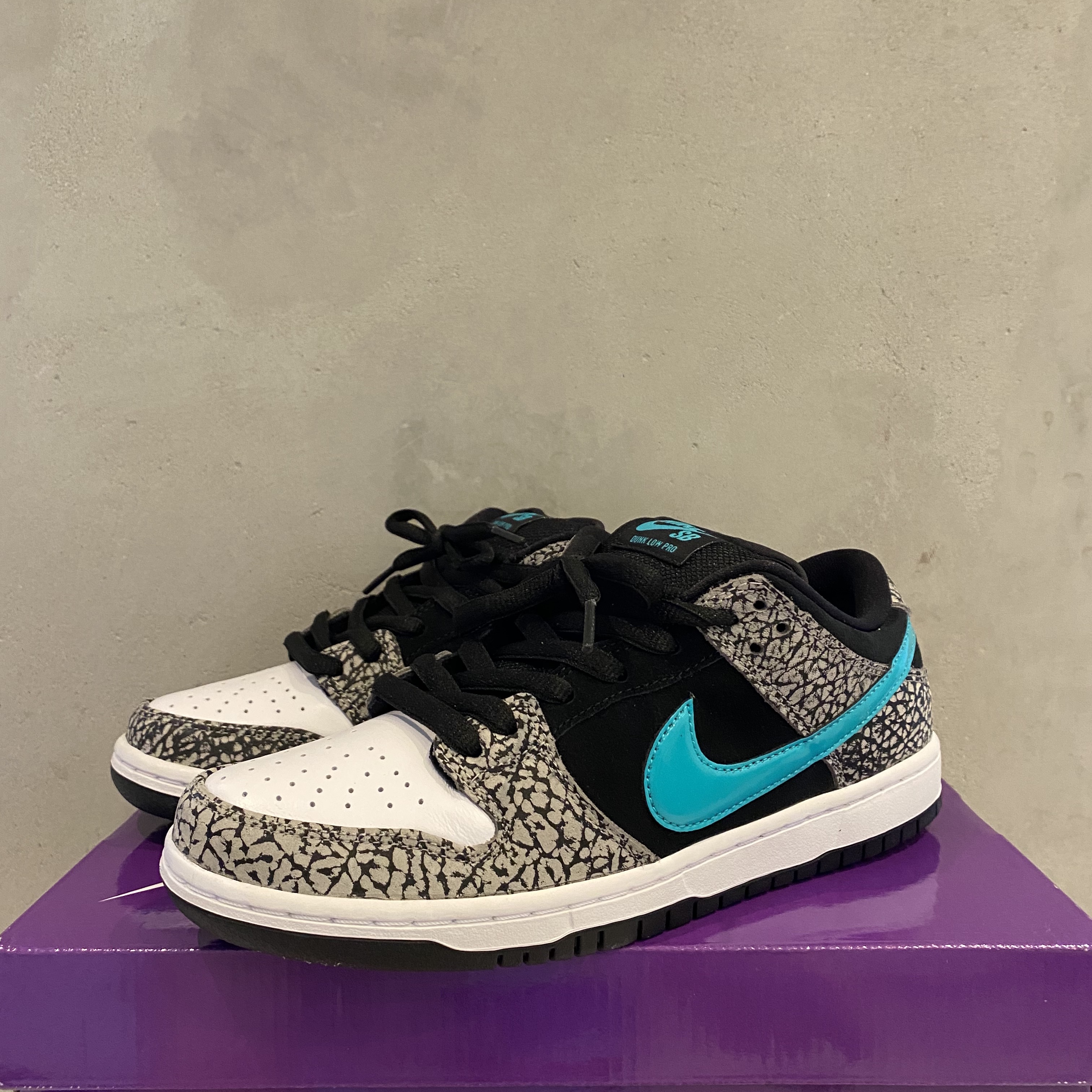 Nike SB Dunk Low Pro Clear Jade 착용 스타일 - 2