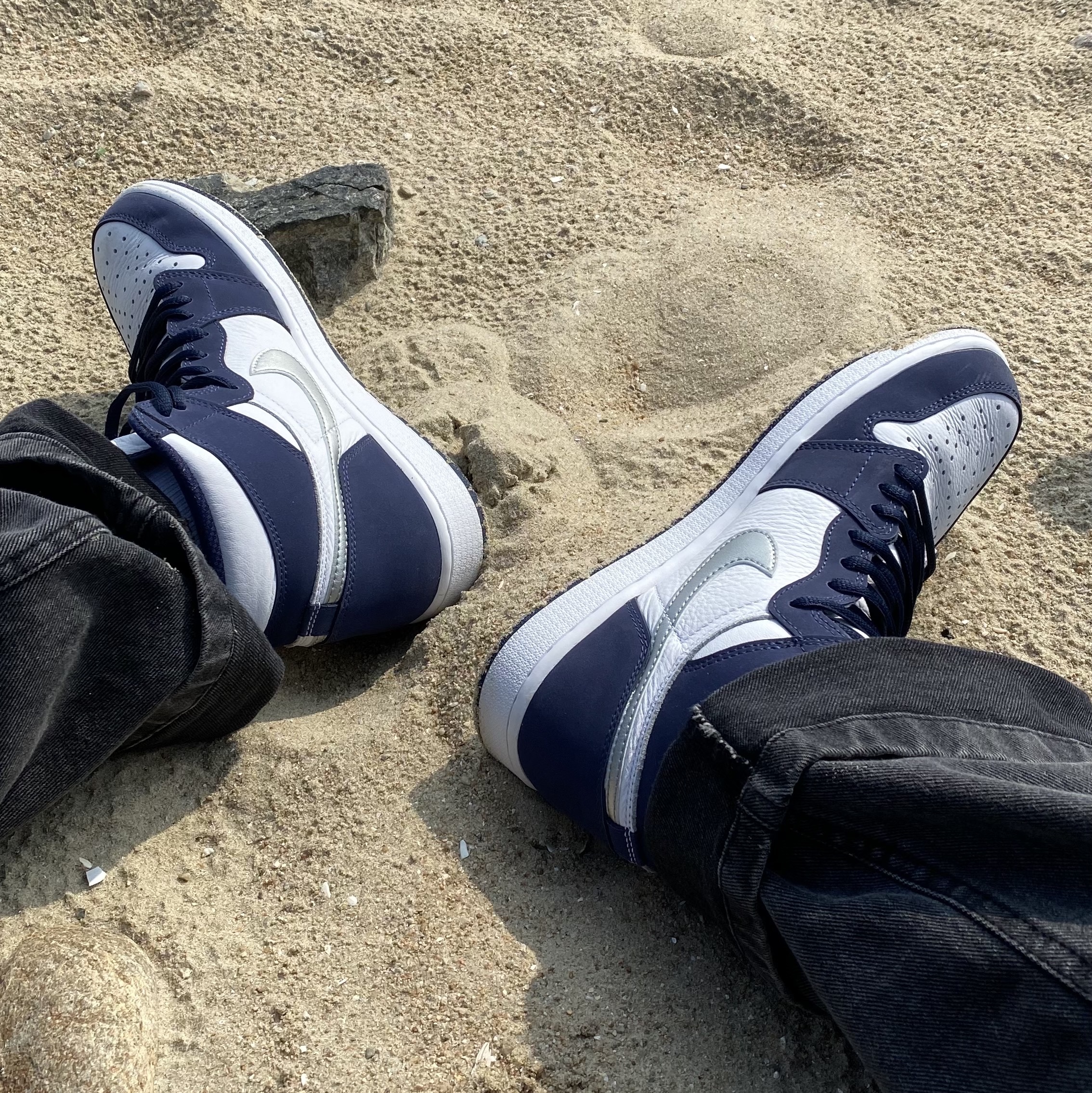 Jordan 1 Retro High OG CO.JP Midnight Navy 착용 스타일