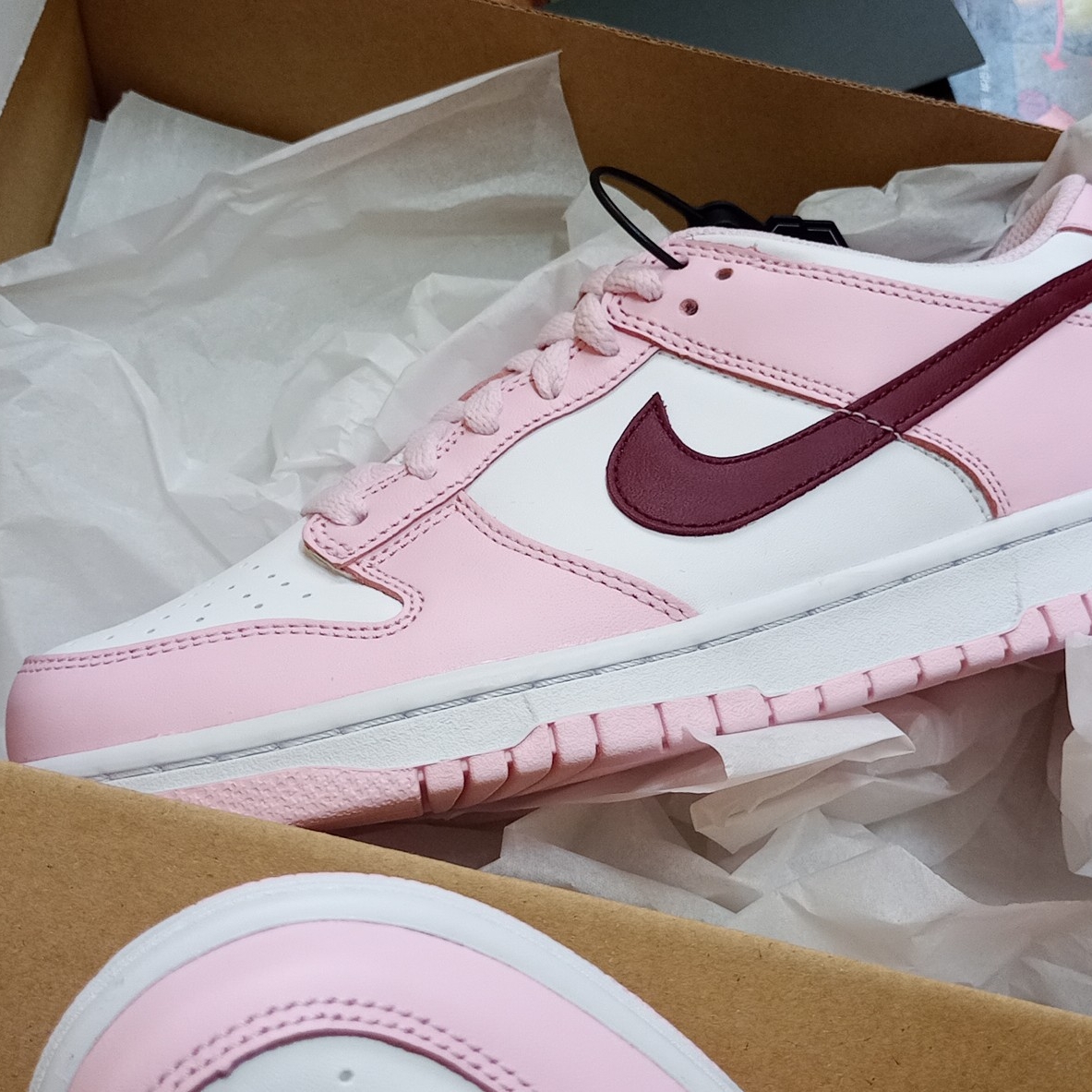 (GS) Nike Dunk Low Pink Foam 착용 스타일