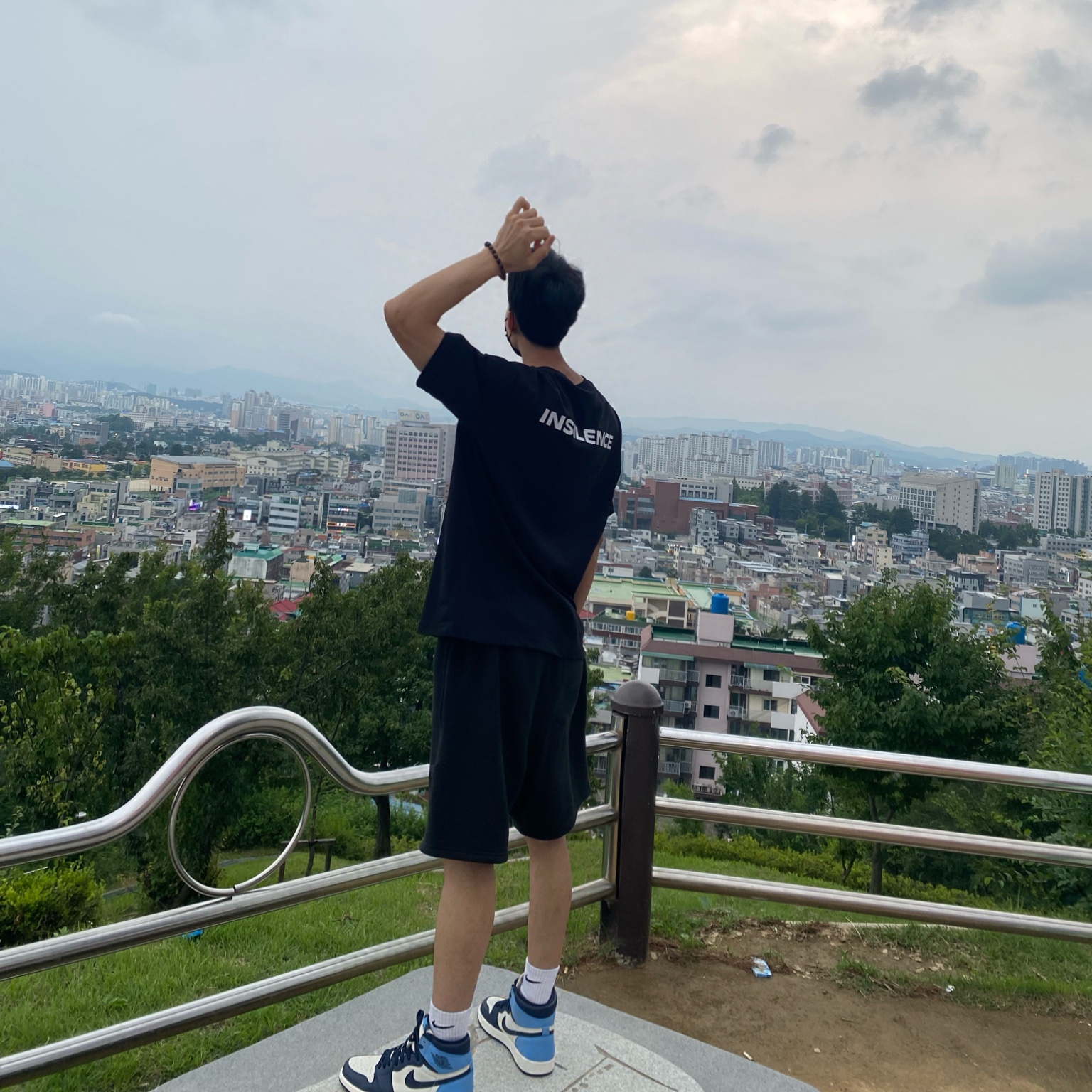 Jordan 1 Retro High Obsidian UNC 착용 스타일