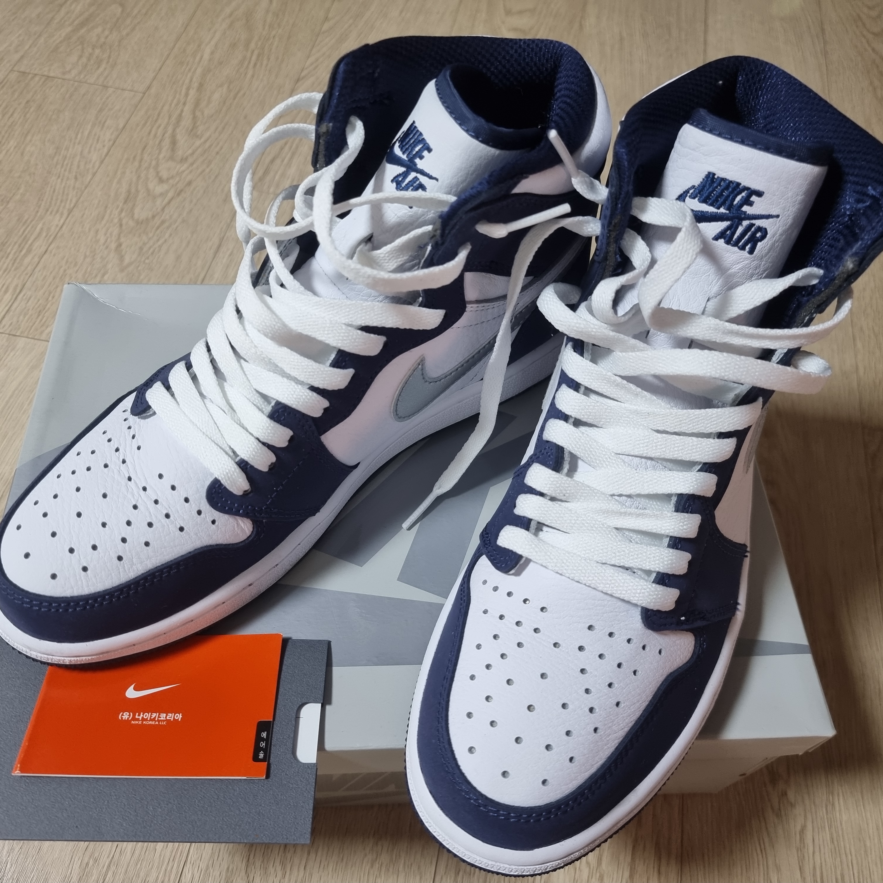 Jordan 1 Retro High OG CO.JP Midnight Navy 착용 스타일