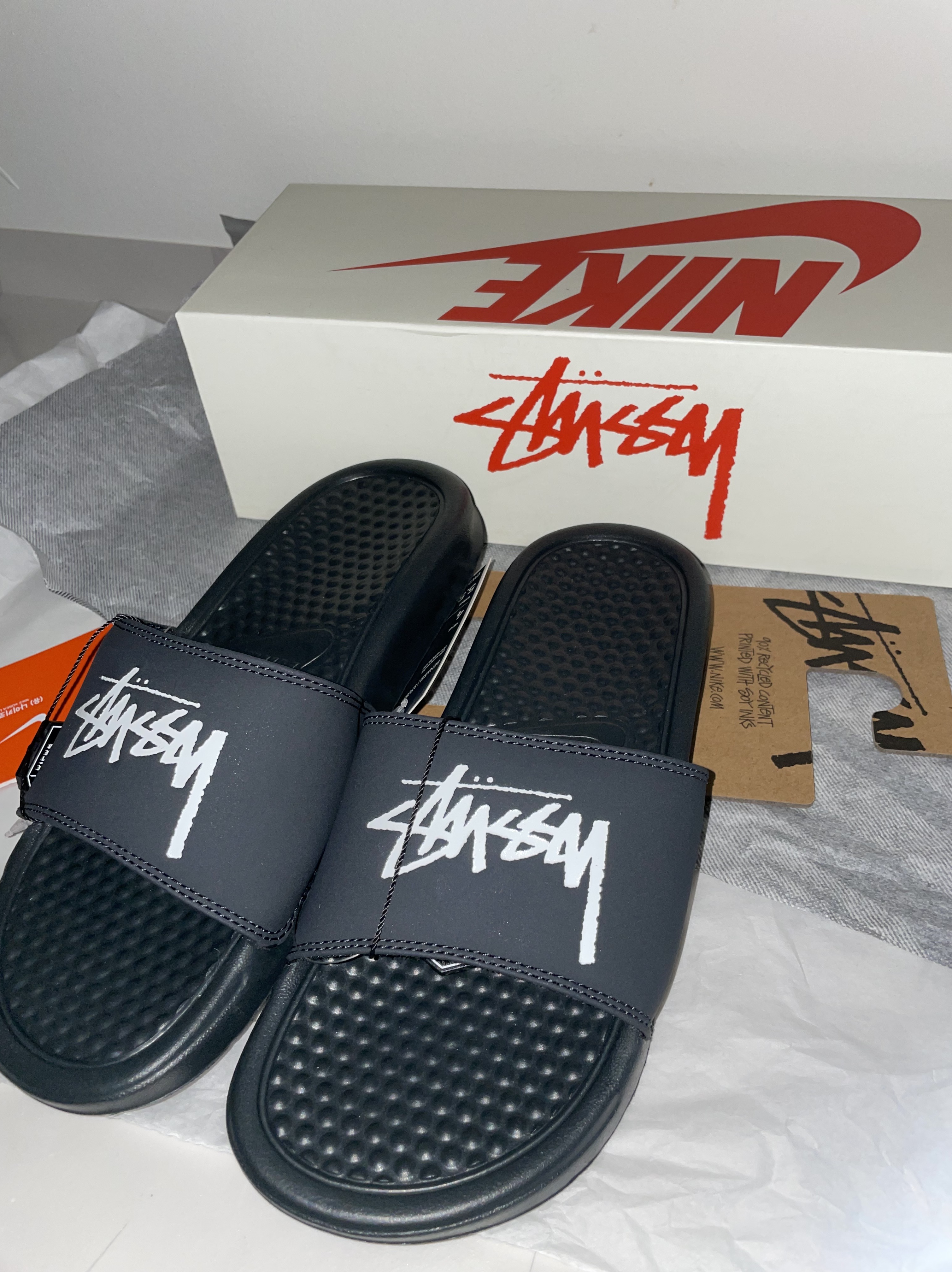 Nike x Stussy Benassi Slide Off Noir 착용 스타일