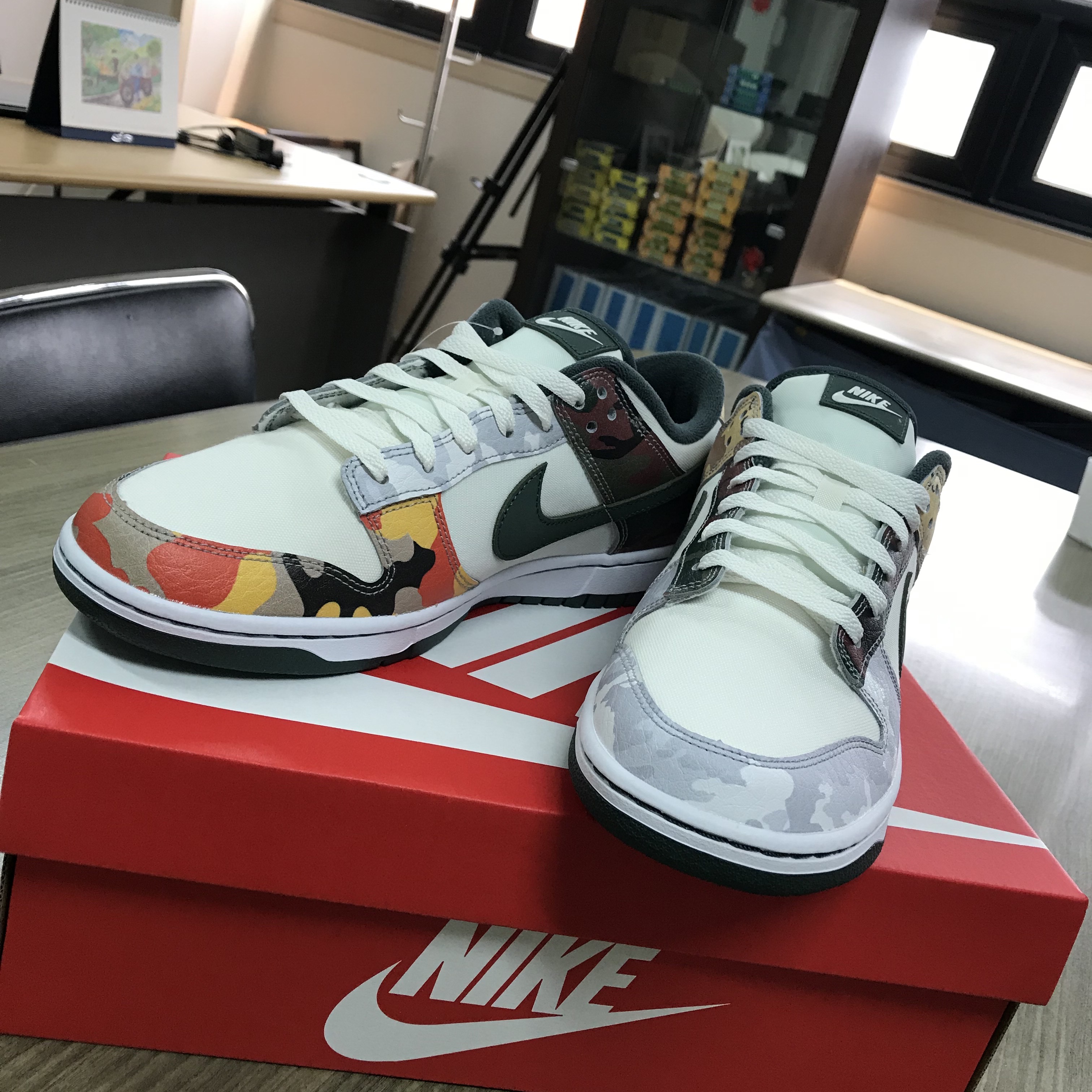 Nike Dunk Low SE Sail Multi Camo 착용 스타일 - 3