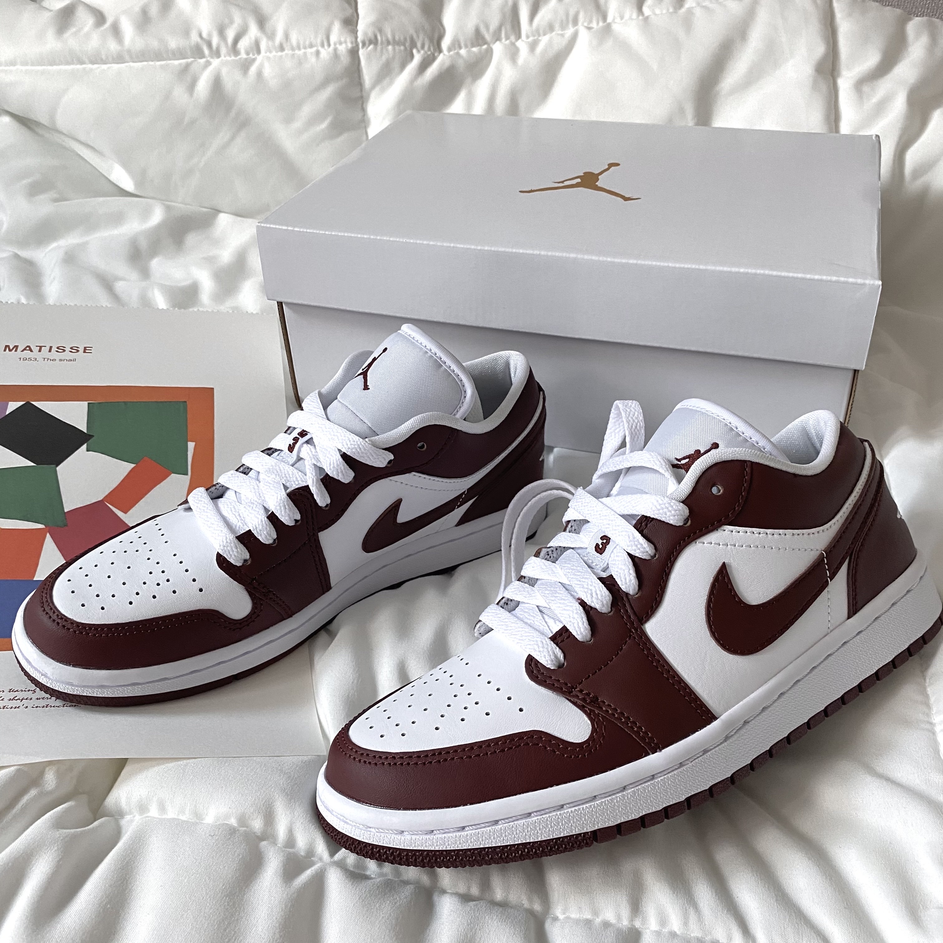 (W) Jordan 1 Low Bronze Eclipse 착용 스타일