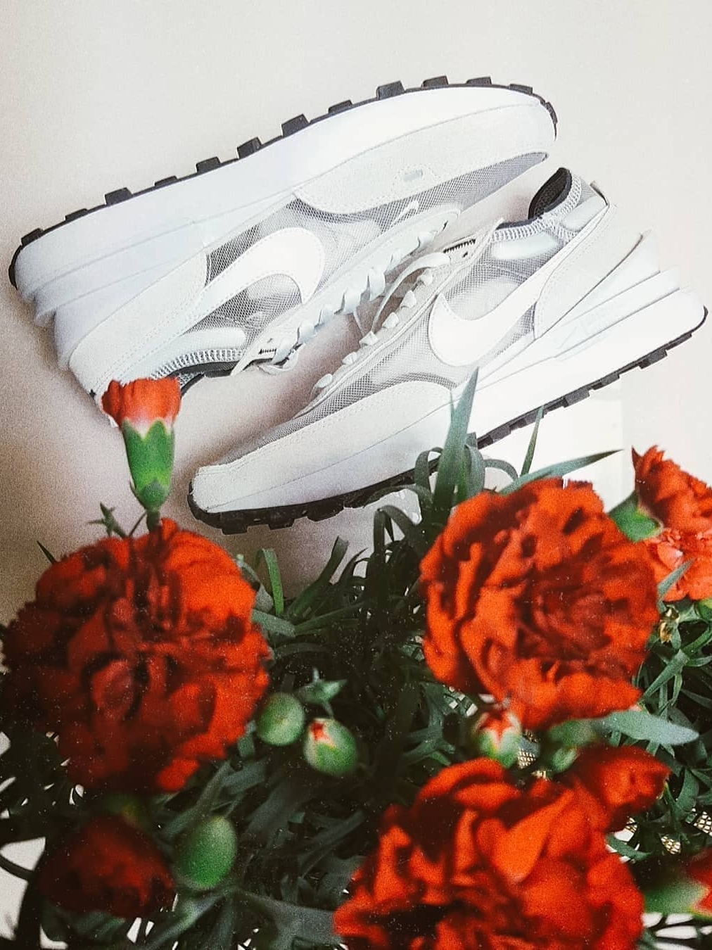 Nike Waffle One Infinite Lilac 착용 스타일 - 3
