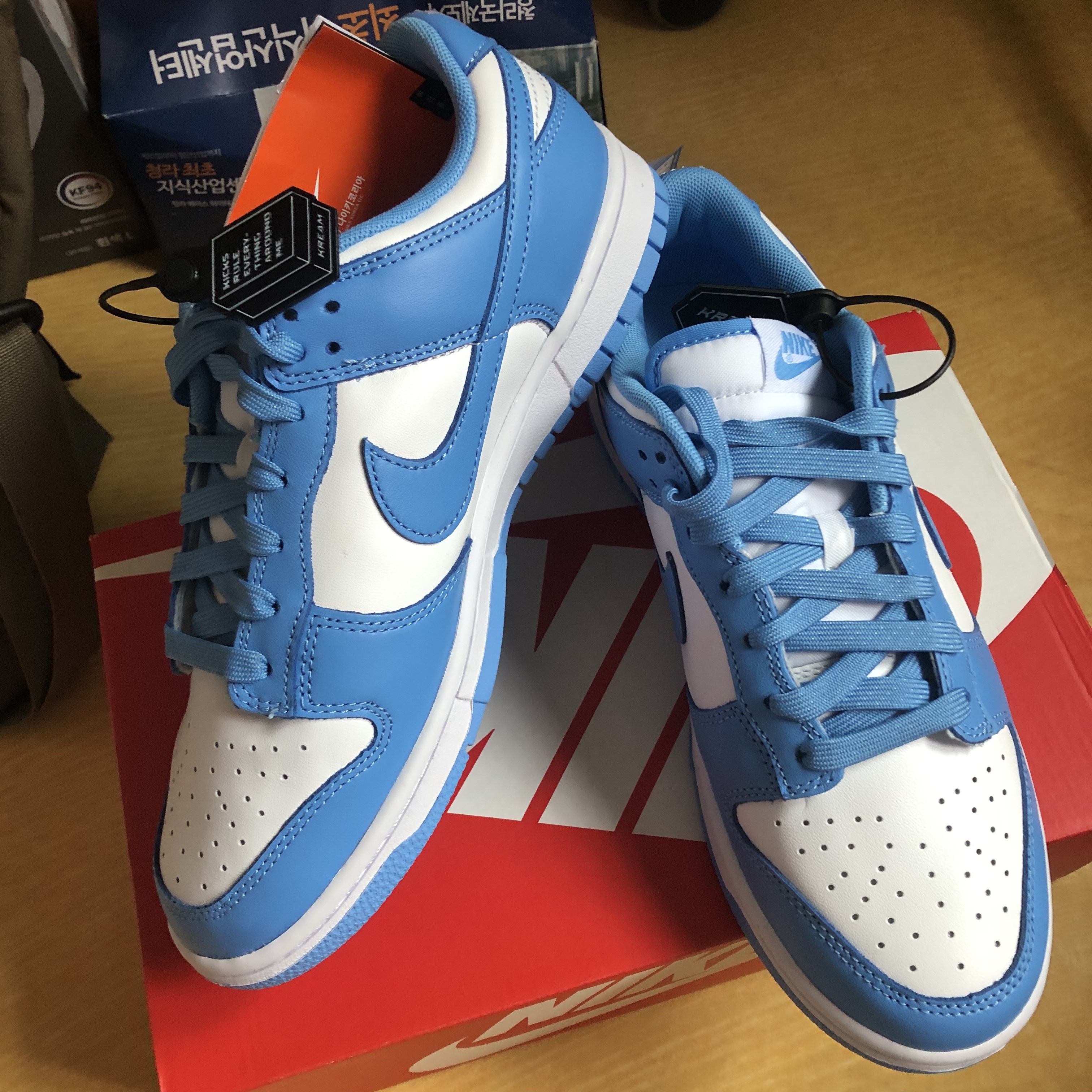 Nike Dunk Low Retro University Blue 착용 스타일
