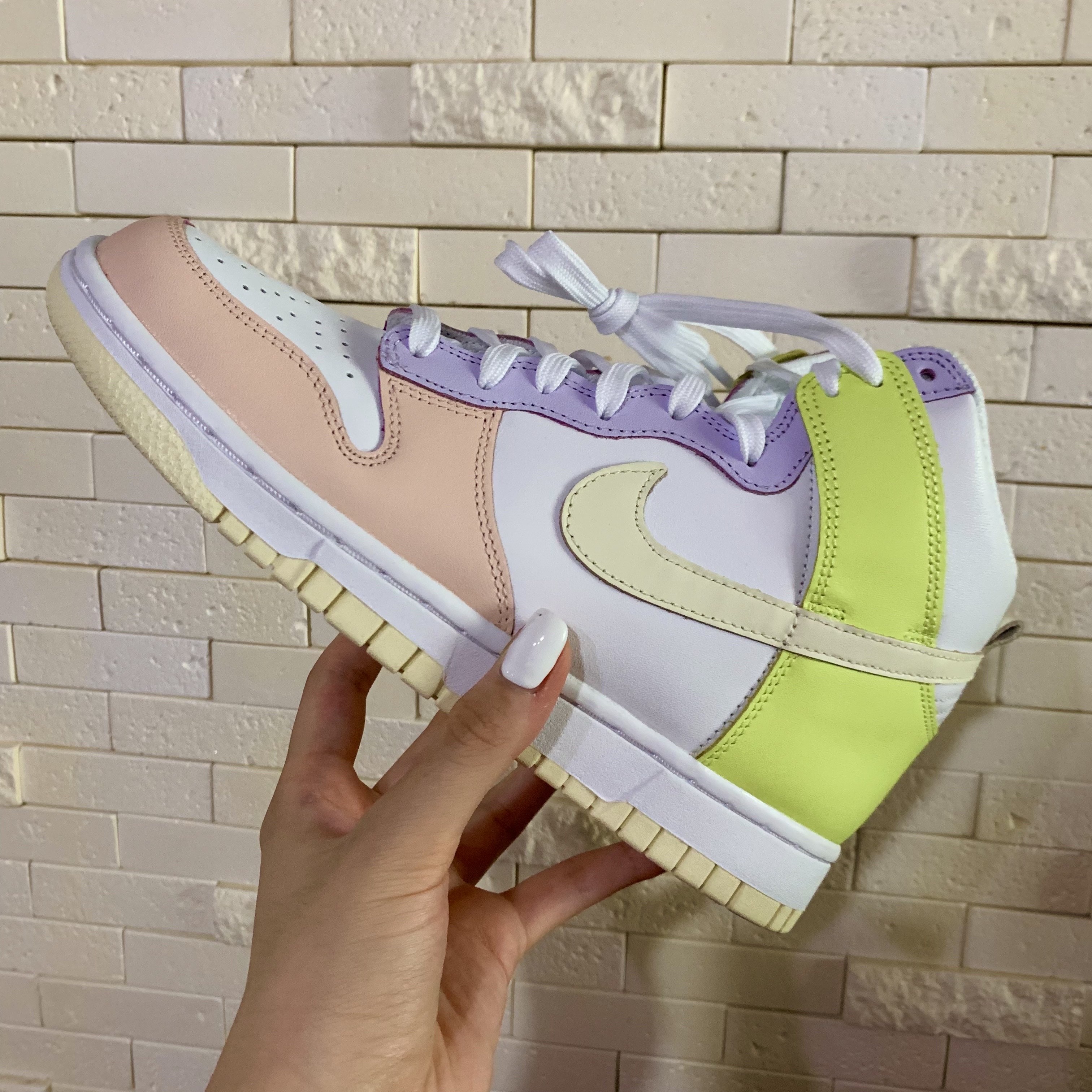(W) Nike Dunk High Cashmere 착용 스타일
