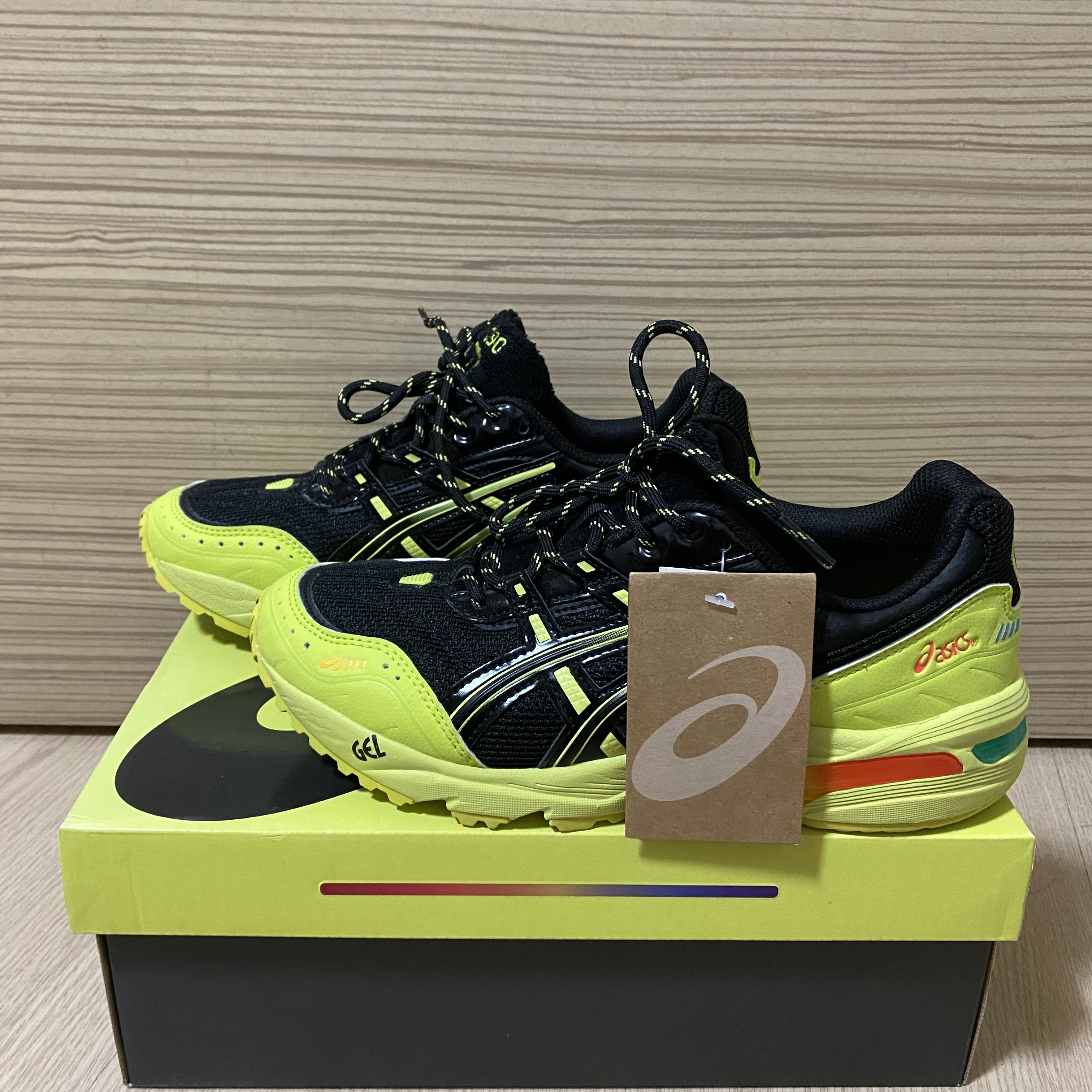 Asics x IAB Studio Gel-1090 Black 착용 스타일