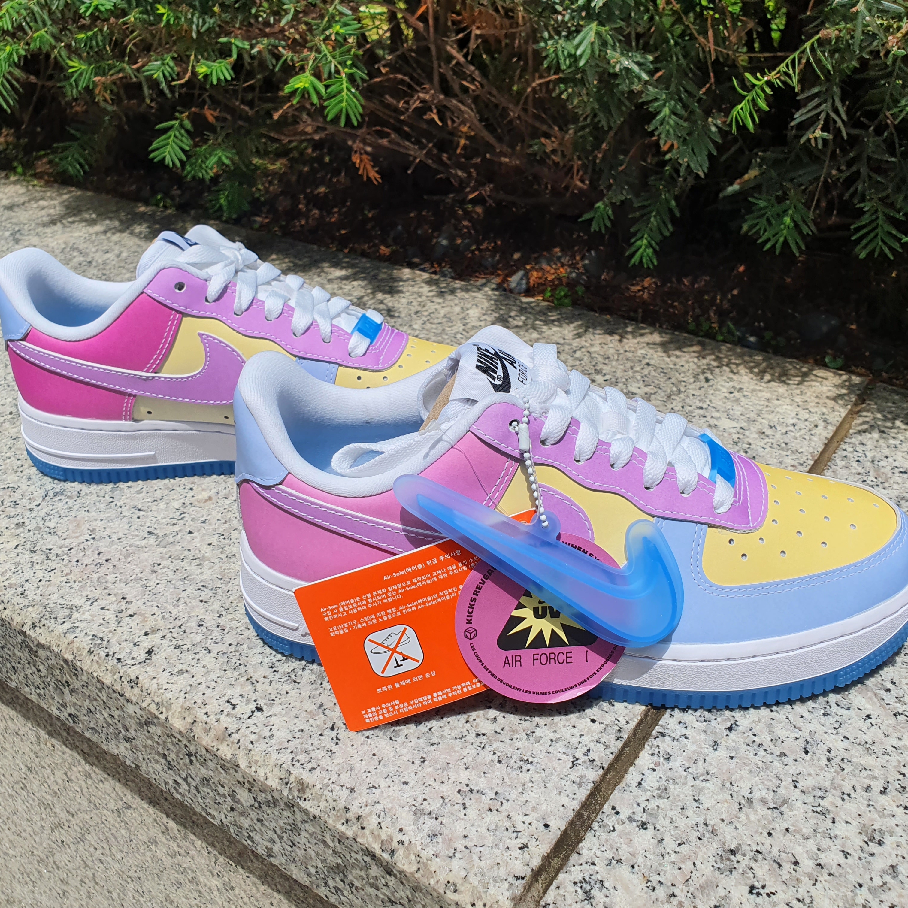 (W) Nike Air Force 1 '07 LX Photochromic 착용 스타일 - 2
