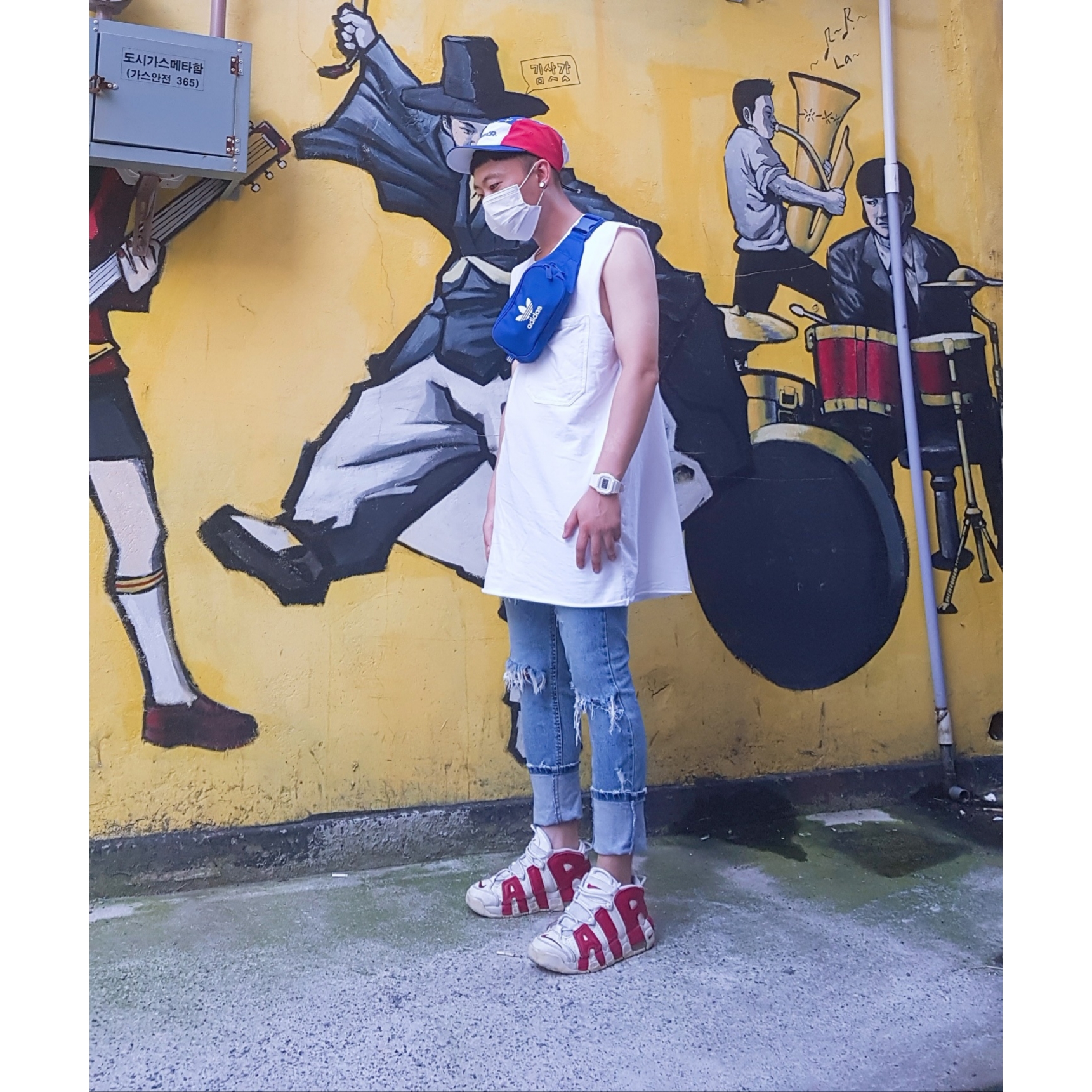 Nike Air More Uptempo Varsity Red 착용 스타일 - 1