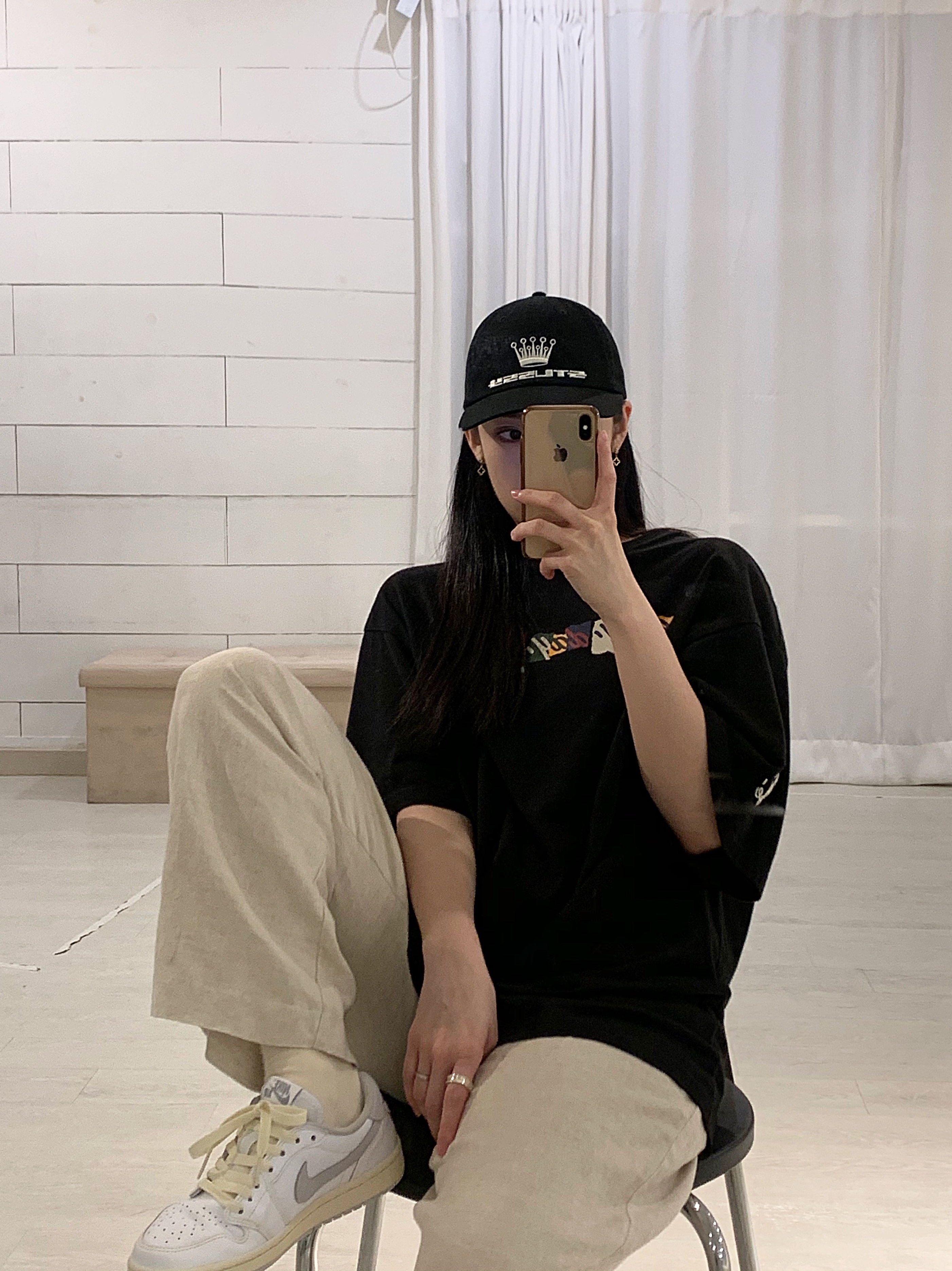 Jordan 1 Low OG Neutral Grey 착용 스타일 - 1
