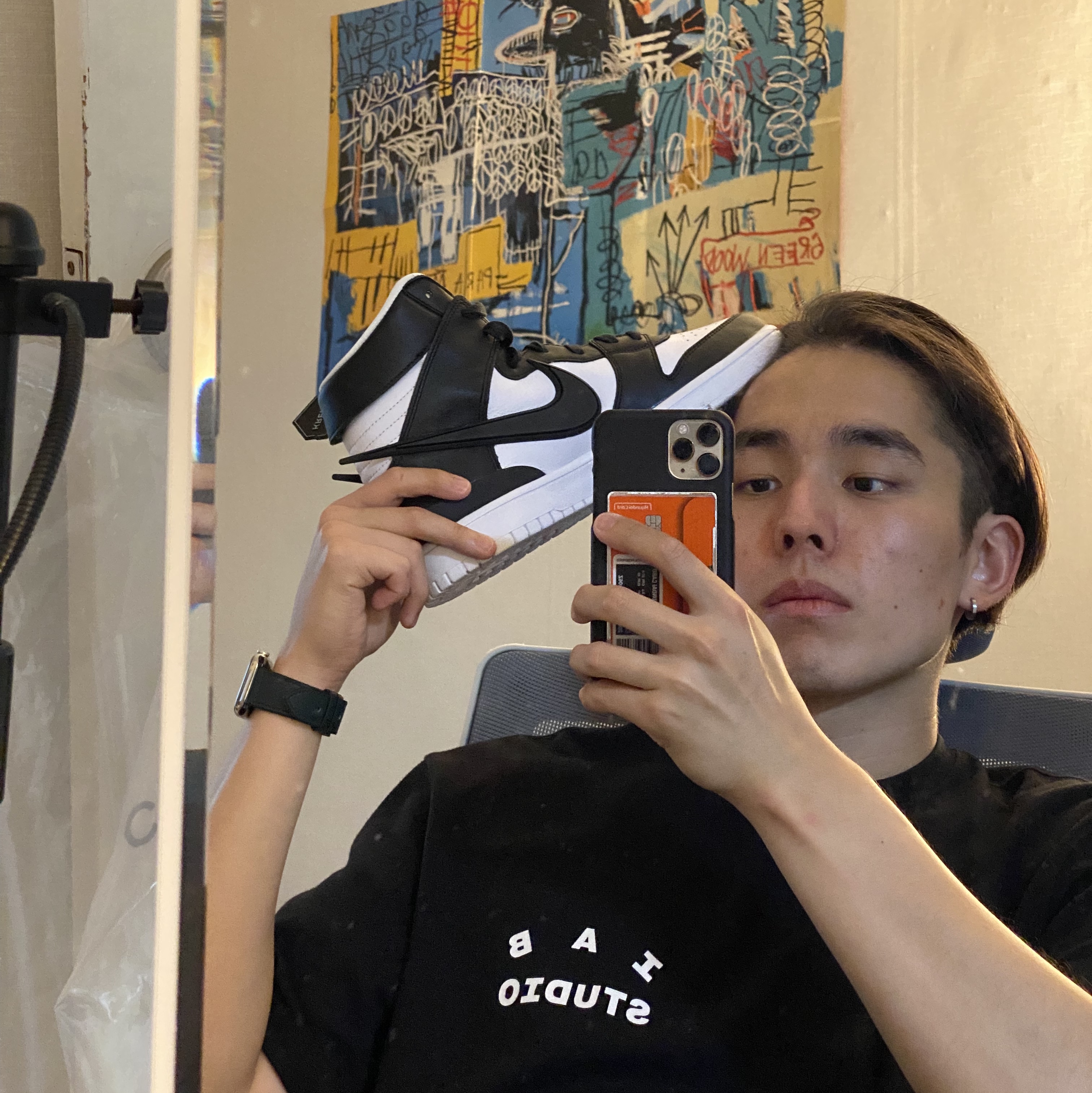 Nike x Ambush Dunk High Black, IAB Studio T-Shirt Black 착용 스타일 - 1