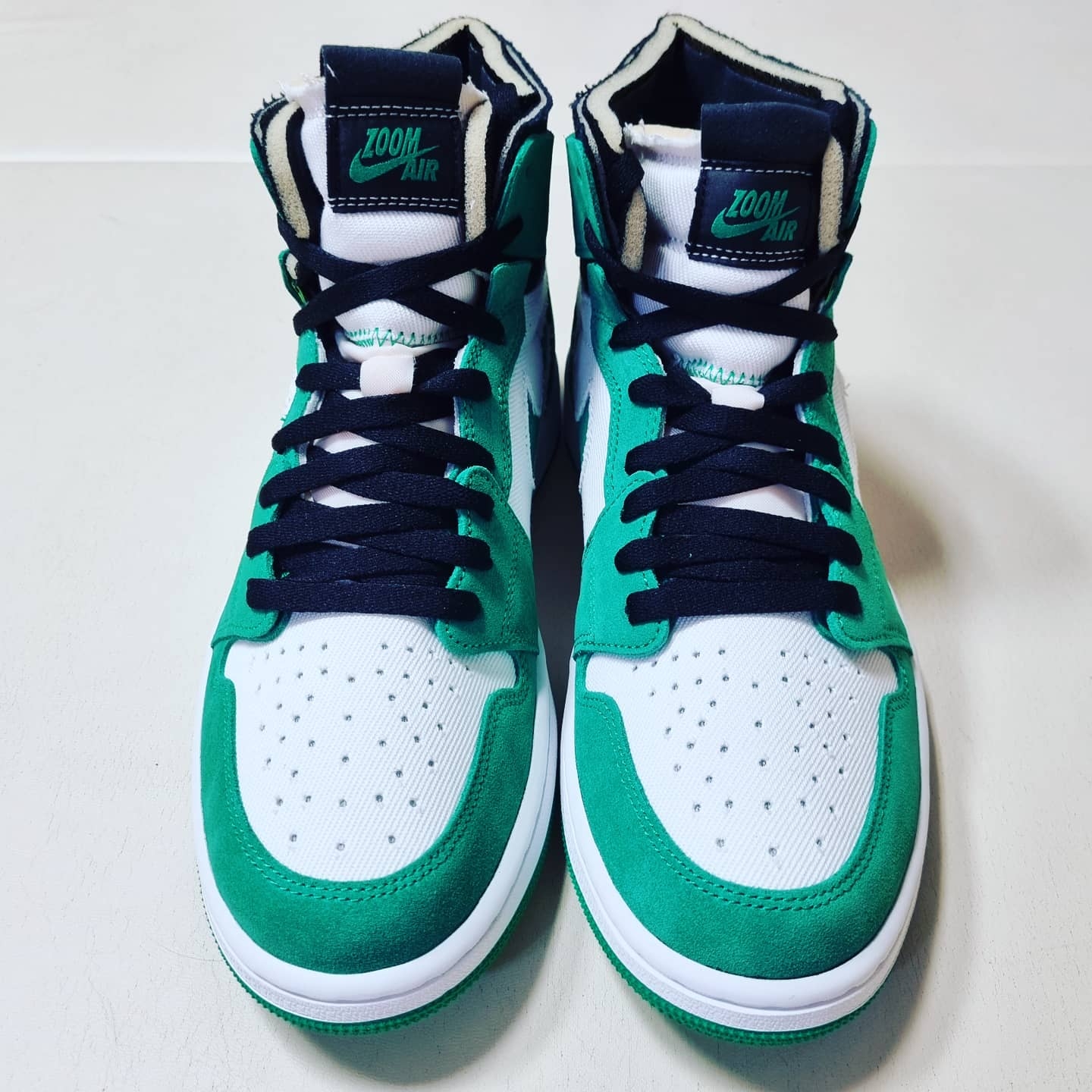 Jordan 1 Zoom Air CMFT Stadium Green 착용 스타일 - 2