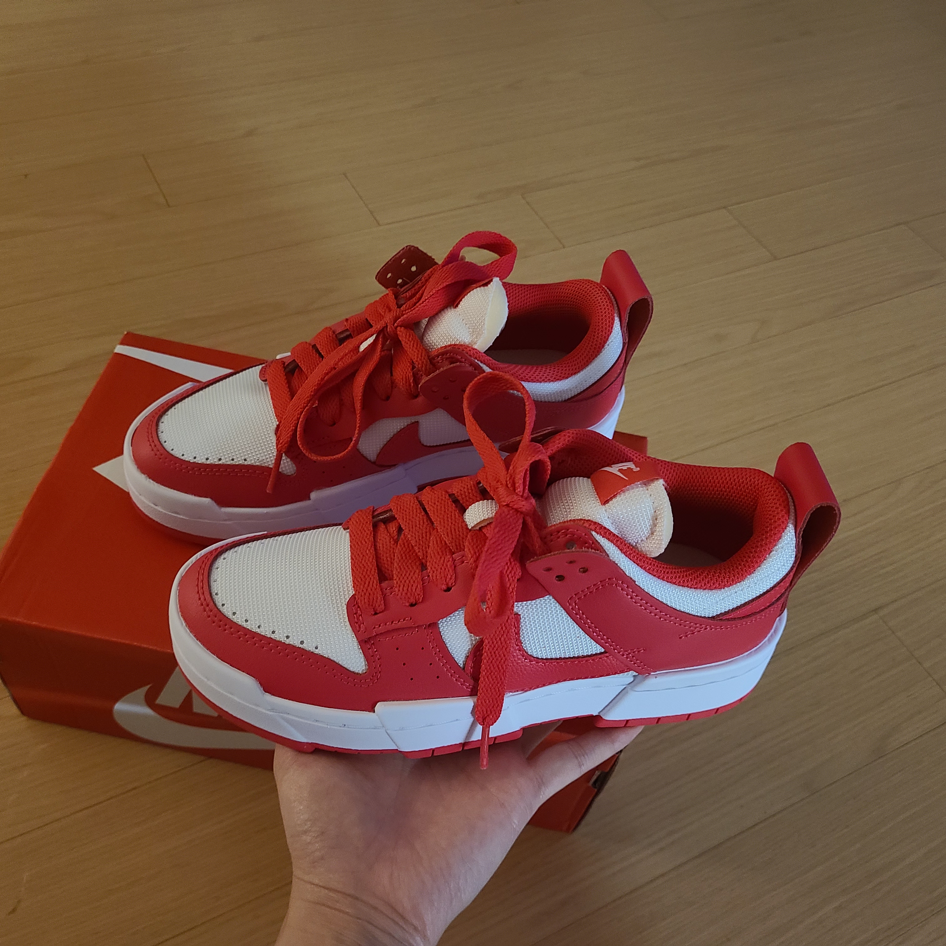 (W) Nike Dunk Low Disrupt Siren Red 착용 스타일