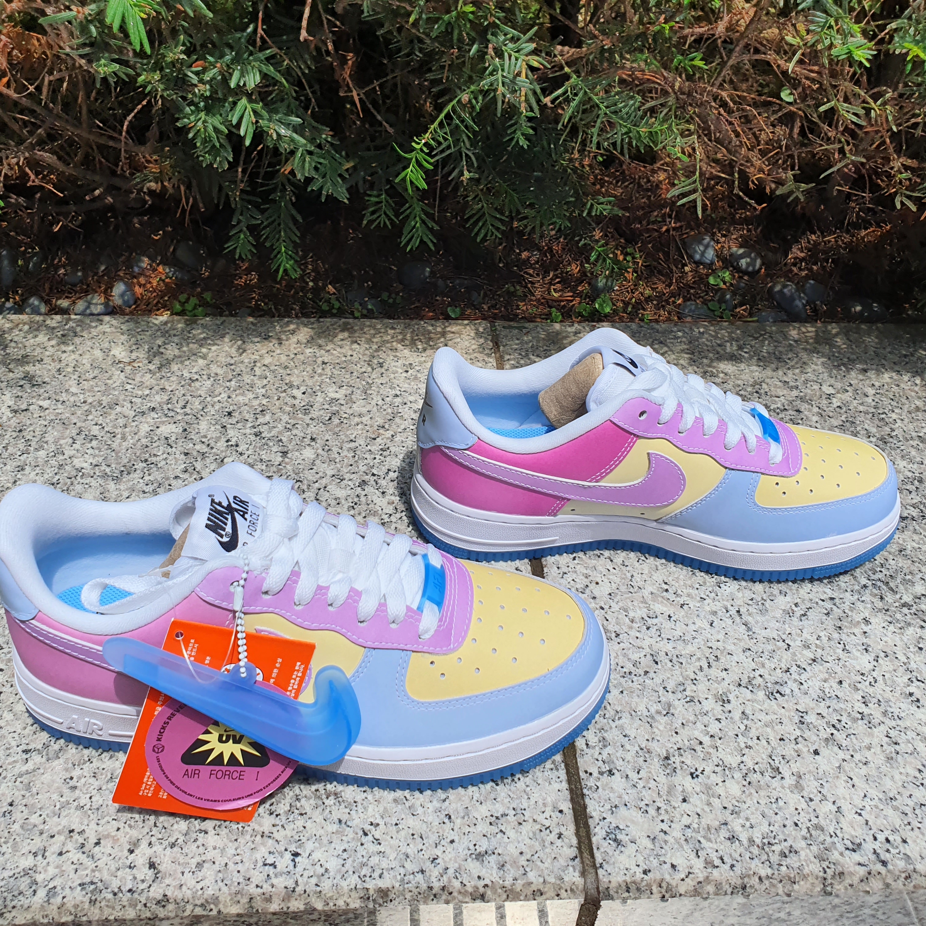 (W) Nike Air Force 1 '07 LX Photochromic 착용 스타일 - 3
