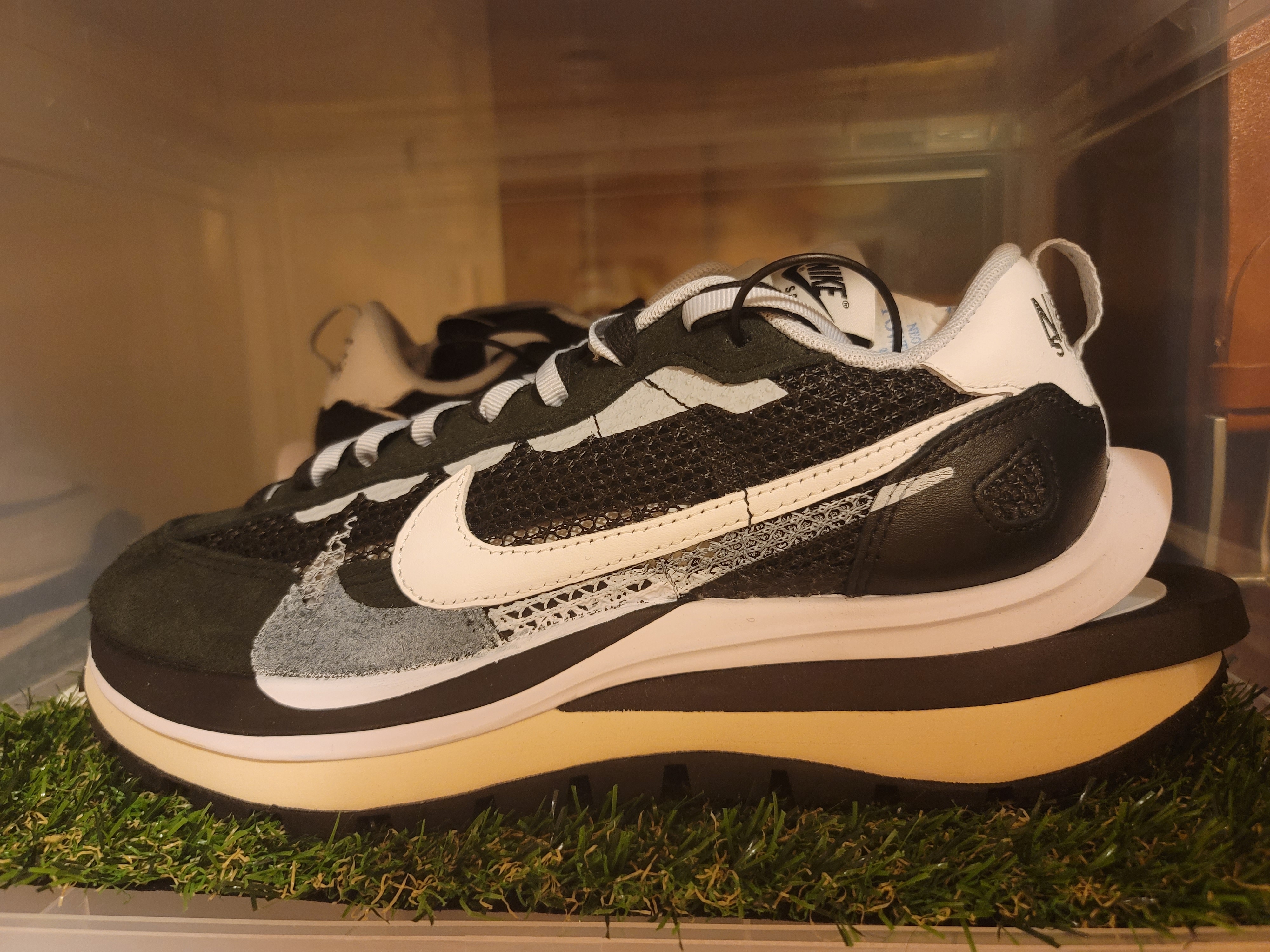 Nike x Sacai VaporWaffle Black White 착용 스타일