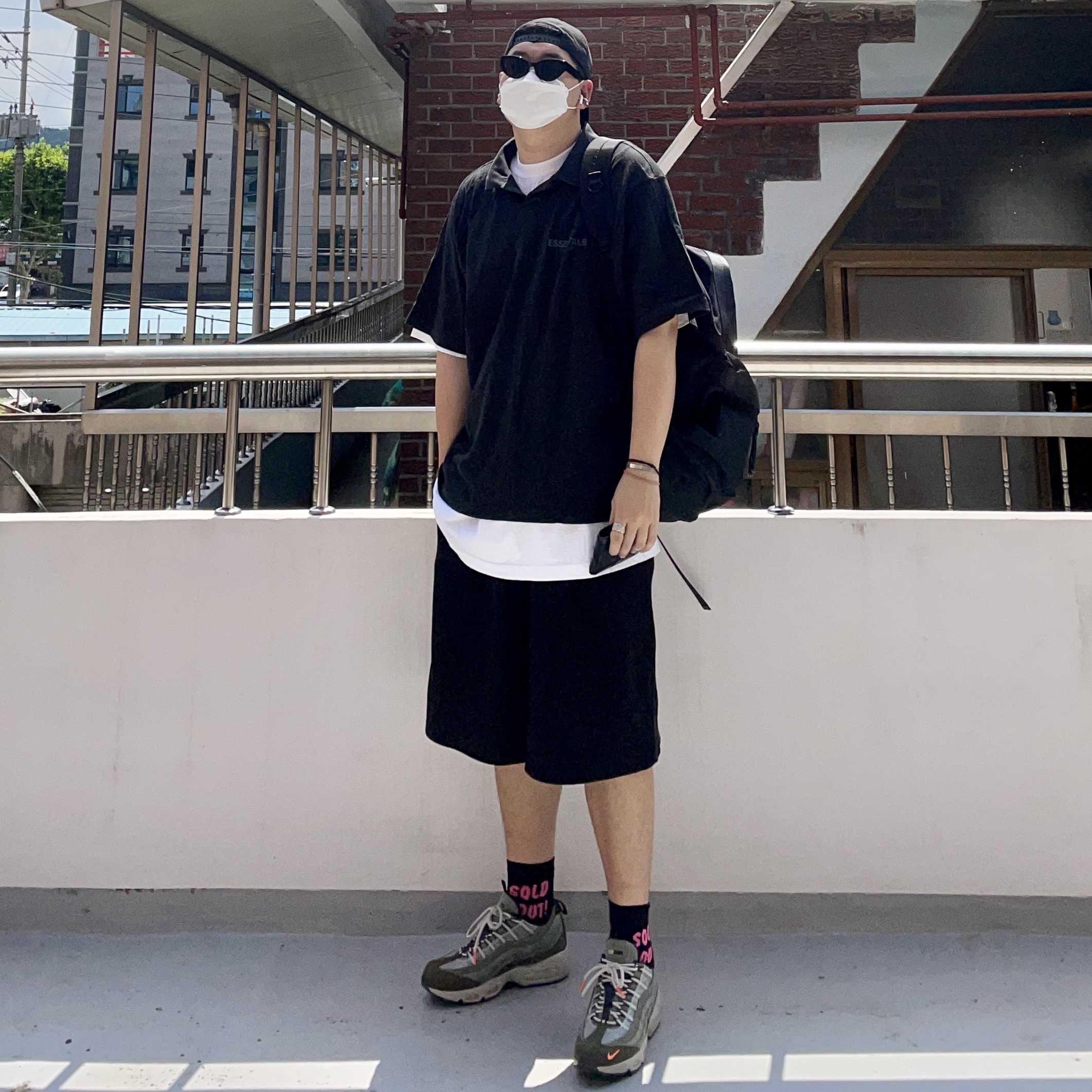 Essentials Short Sleeve Boxy Polo Dark Slate/Stretch Limo/Black - 20SS, Nike Air Max 95 SE Medium Olive 착용 스타일