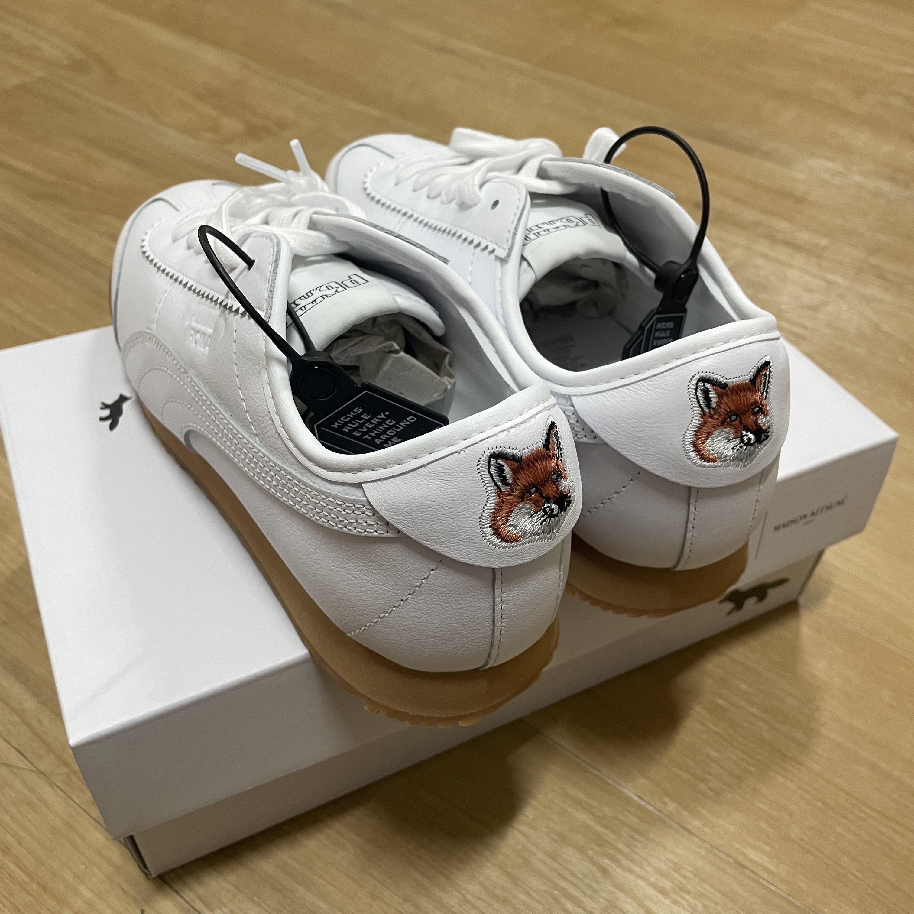 Puma x Maison Kitsune Roma White 착용 스타일
