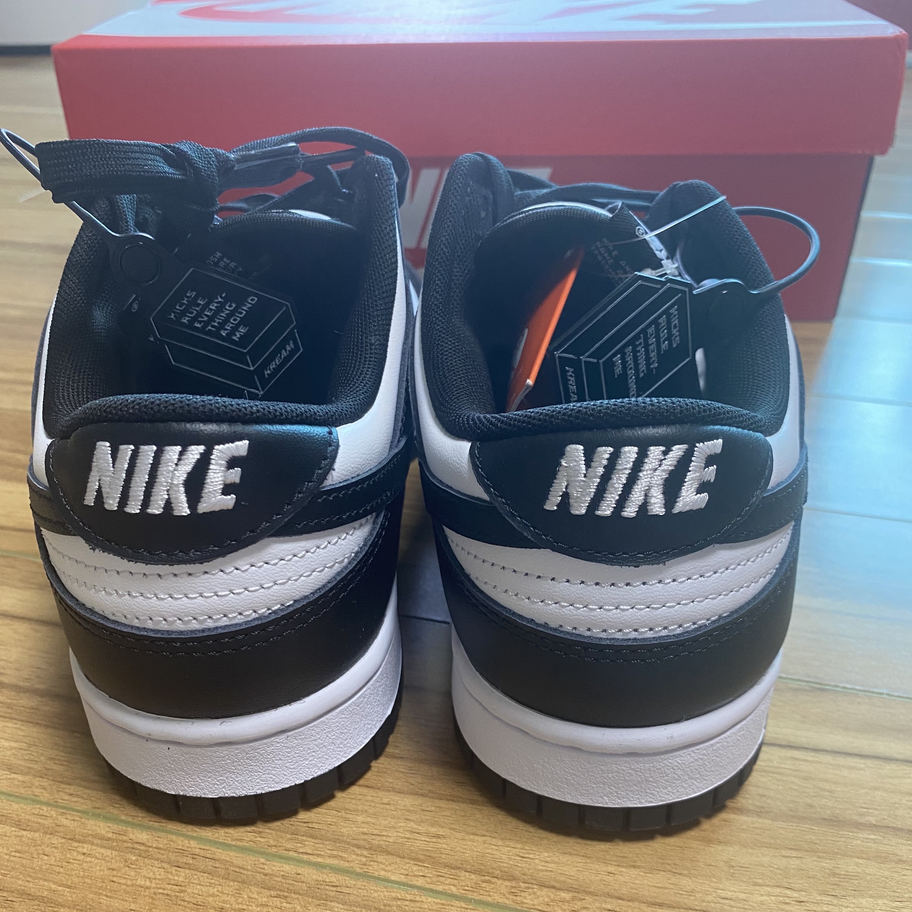 Nike Dunk Low Retro Black 착용 스타일 - 3