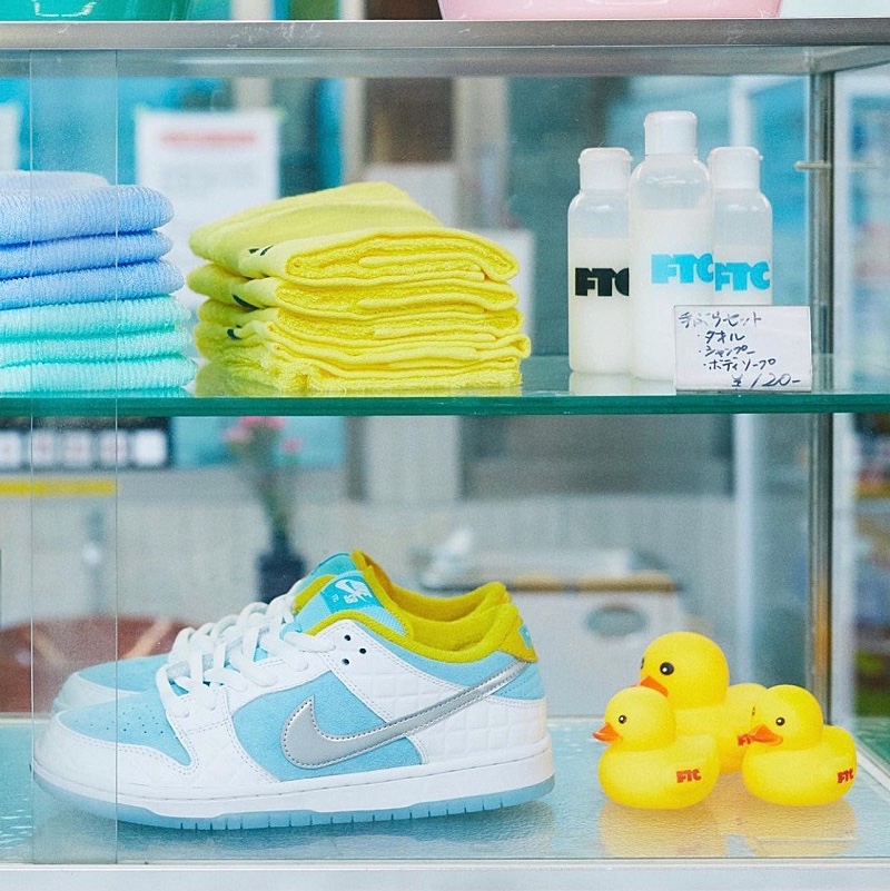 Nike SB Dunk Low Pro Clear Jade, Nike SB Dunk Low Pro Black and Classic Green 착용 스타일 - 5
