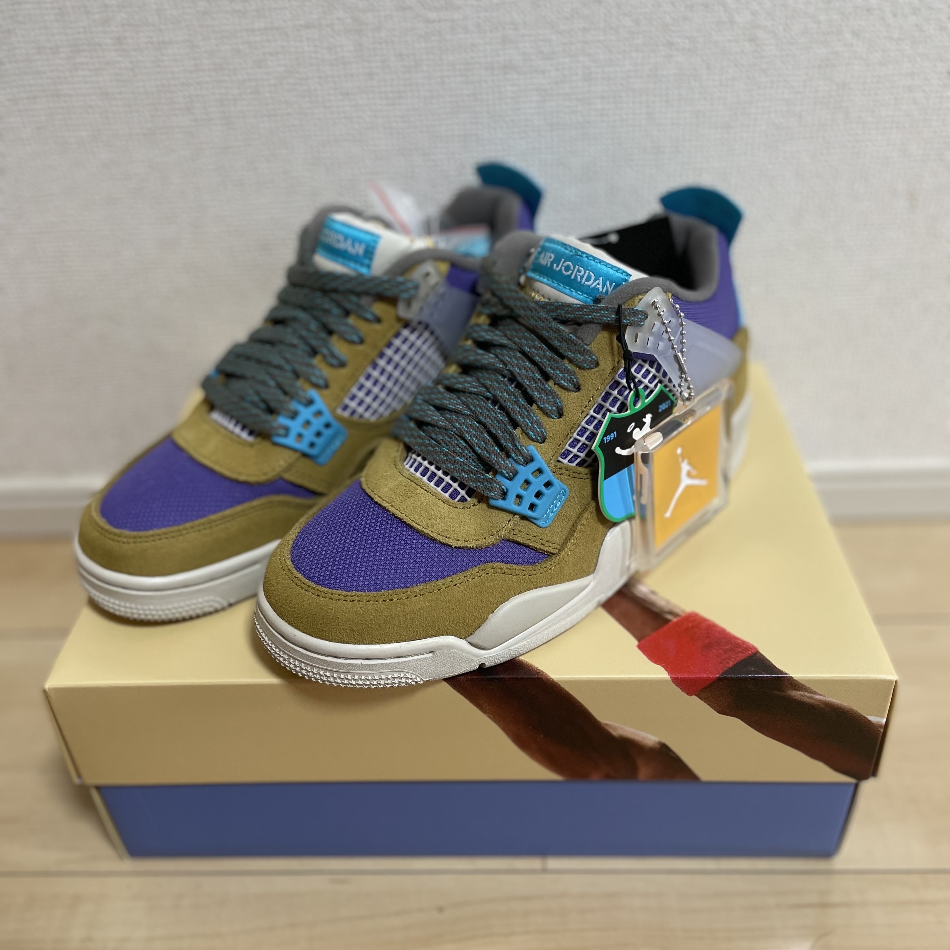 Jordan 4 x Union Retro SP Desert Moss 착용 스타일 - 1