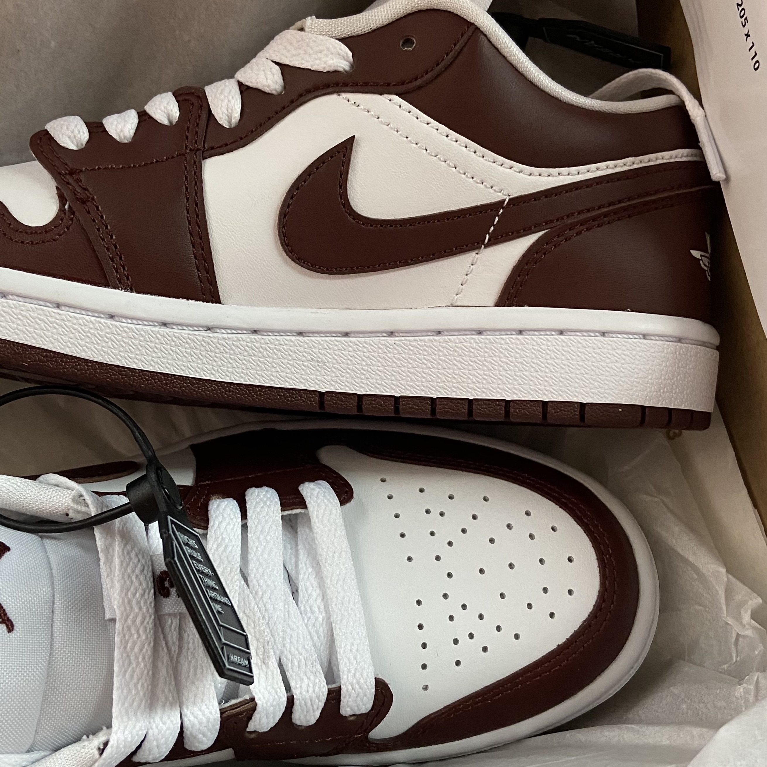 (W) Jordan 1 Low Bronze Eclipse 착용 스타일