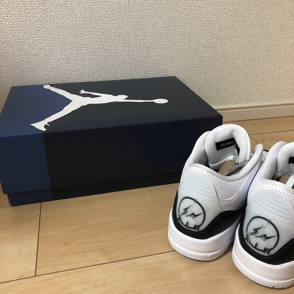Jordan 3 x Fragment Retro SP White Black 착용 스타일 - 3