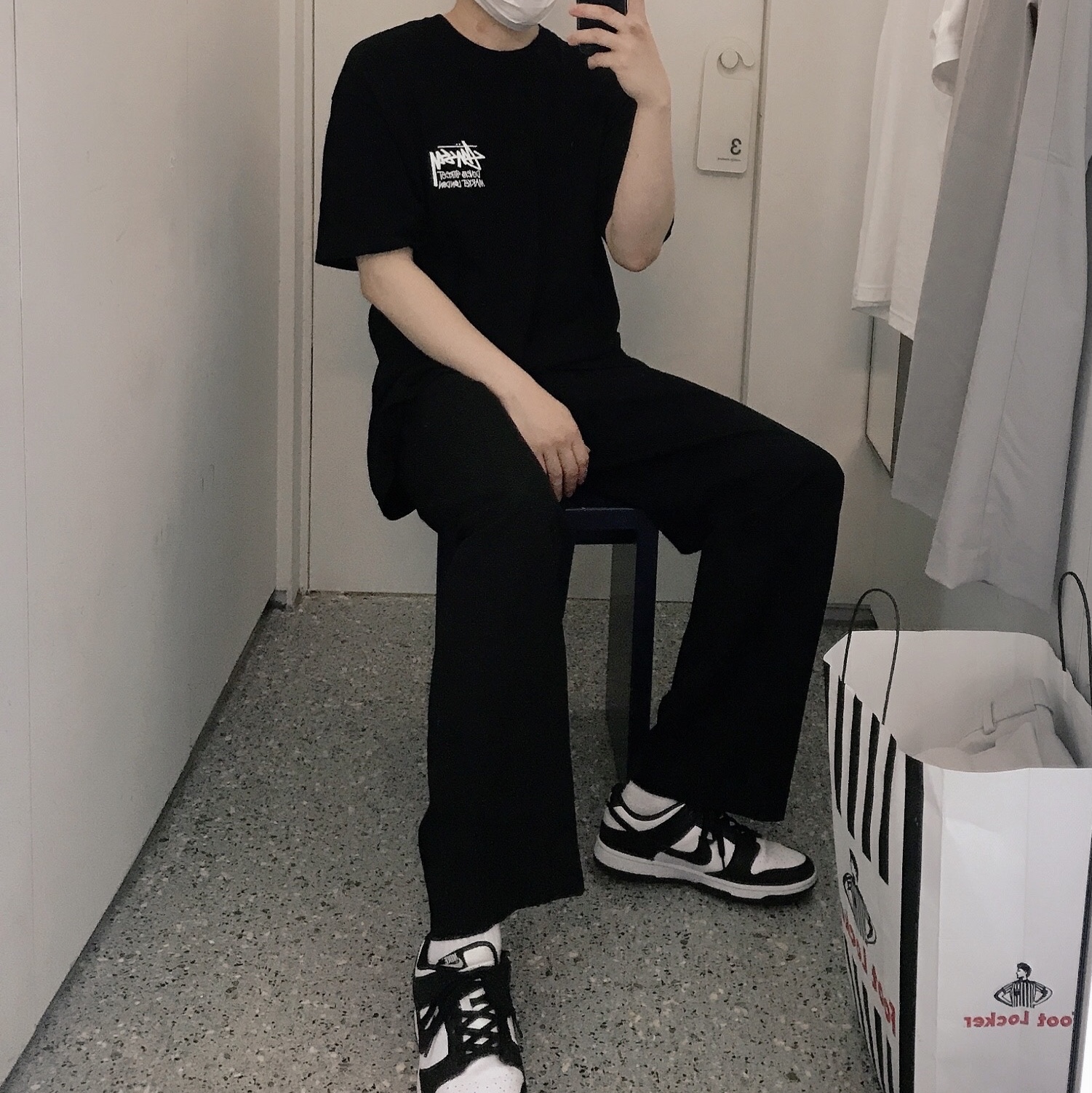 Nike Dunk Low Retro Black 착용 스타일 - 3