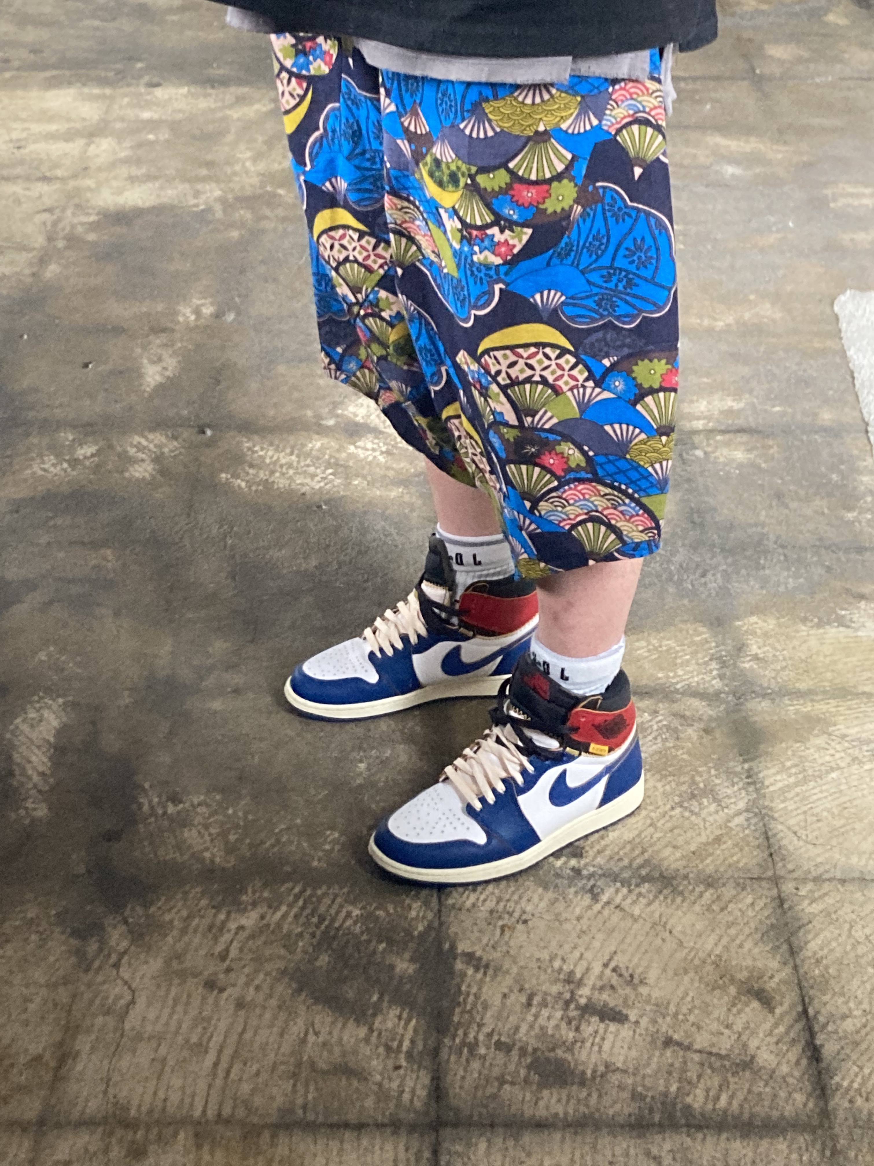 Jordan 1 x Union Retro High Blue Toe 착용 스타일 - 3